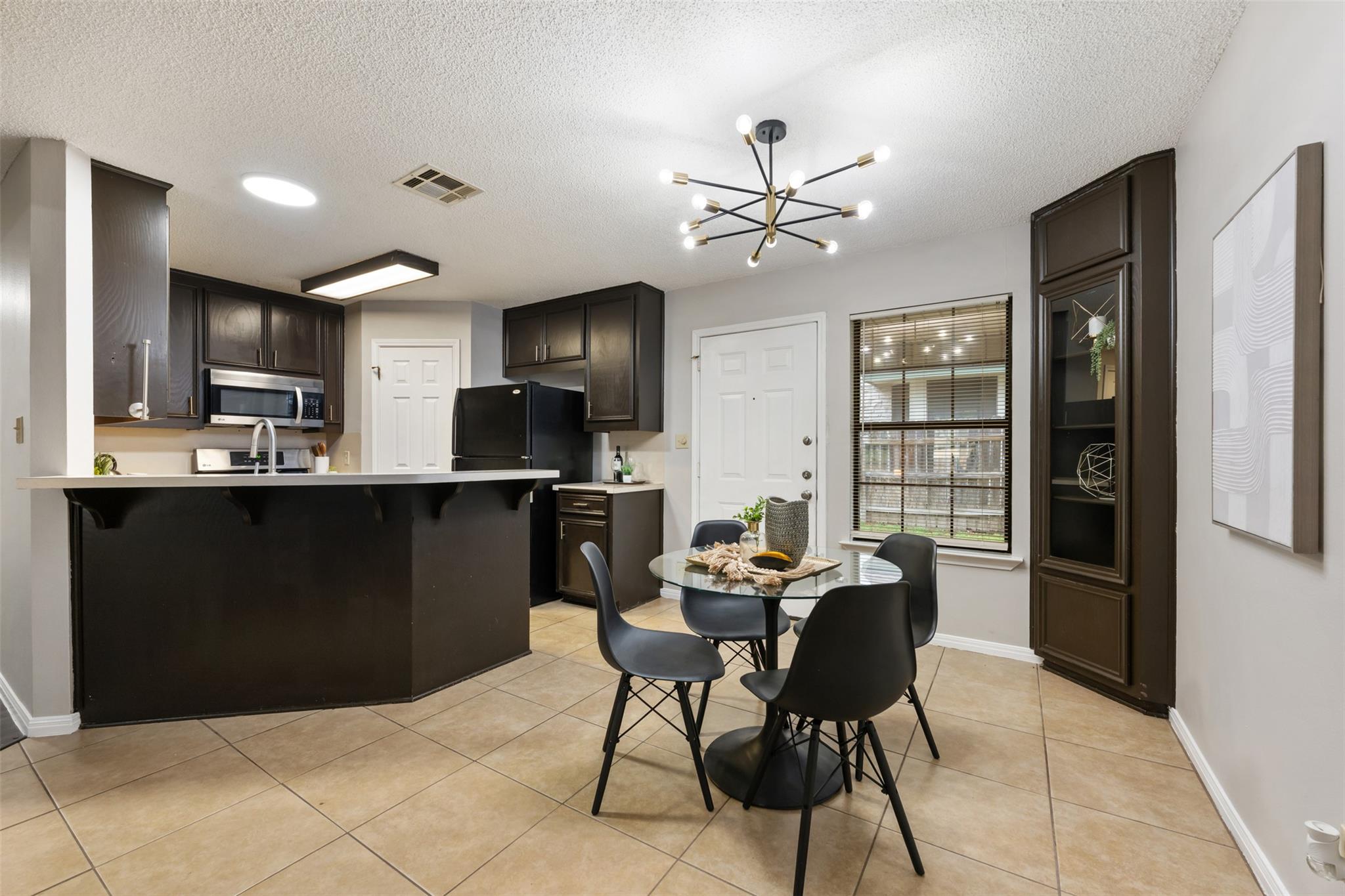 2306 Alimony Cv, Austin, TX 78727