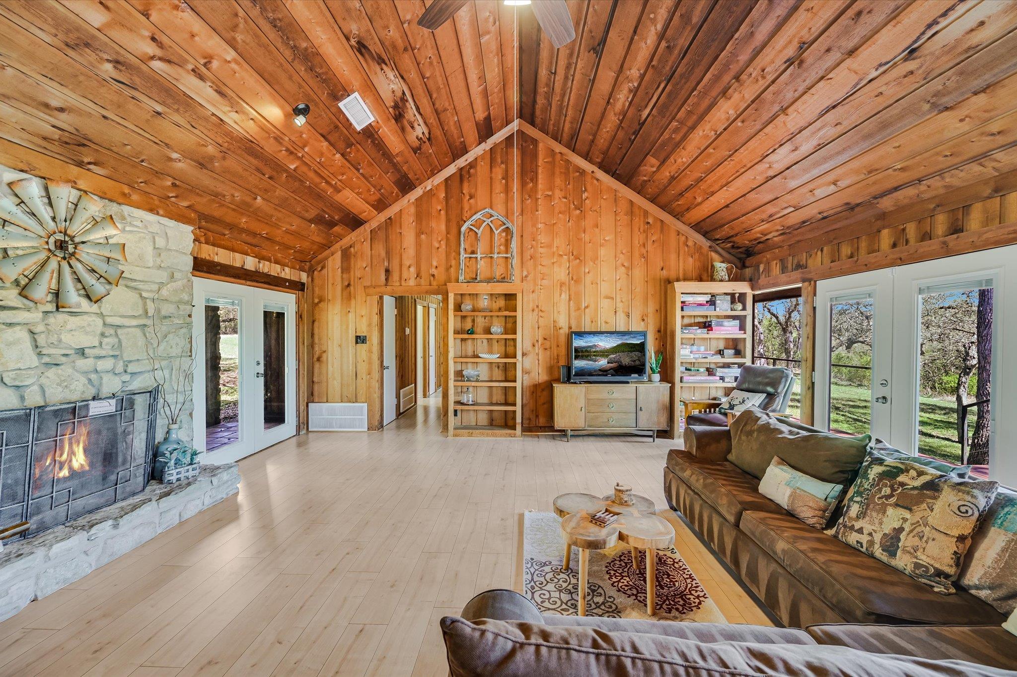 411 Whitetail Ridge Rd, Dripping Springs, TX 78620