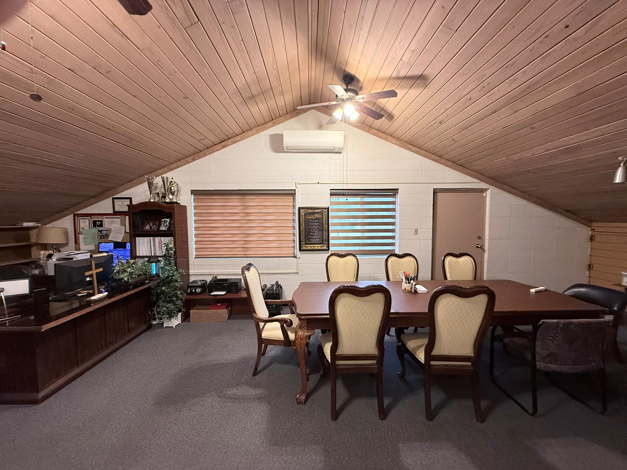 301 W.Anderson Ln, Austin, TX 78752