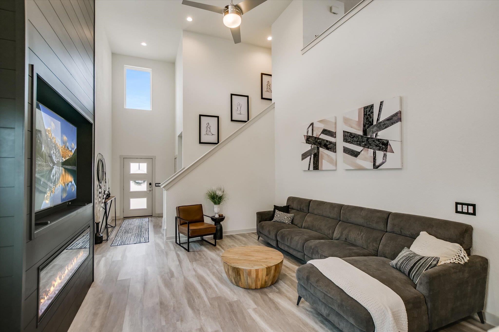 117 Deserti Rd, Leander, TX 78641