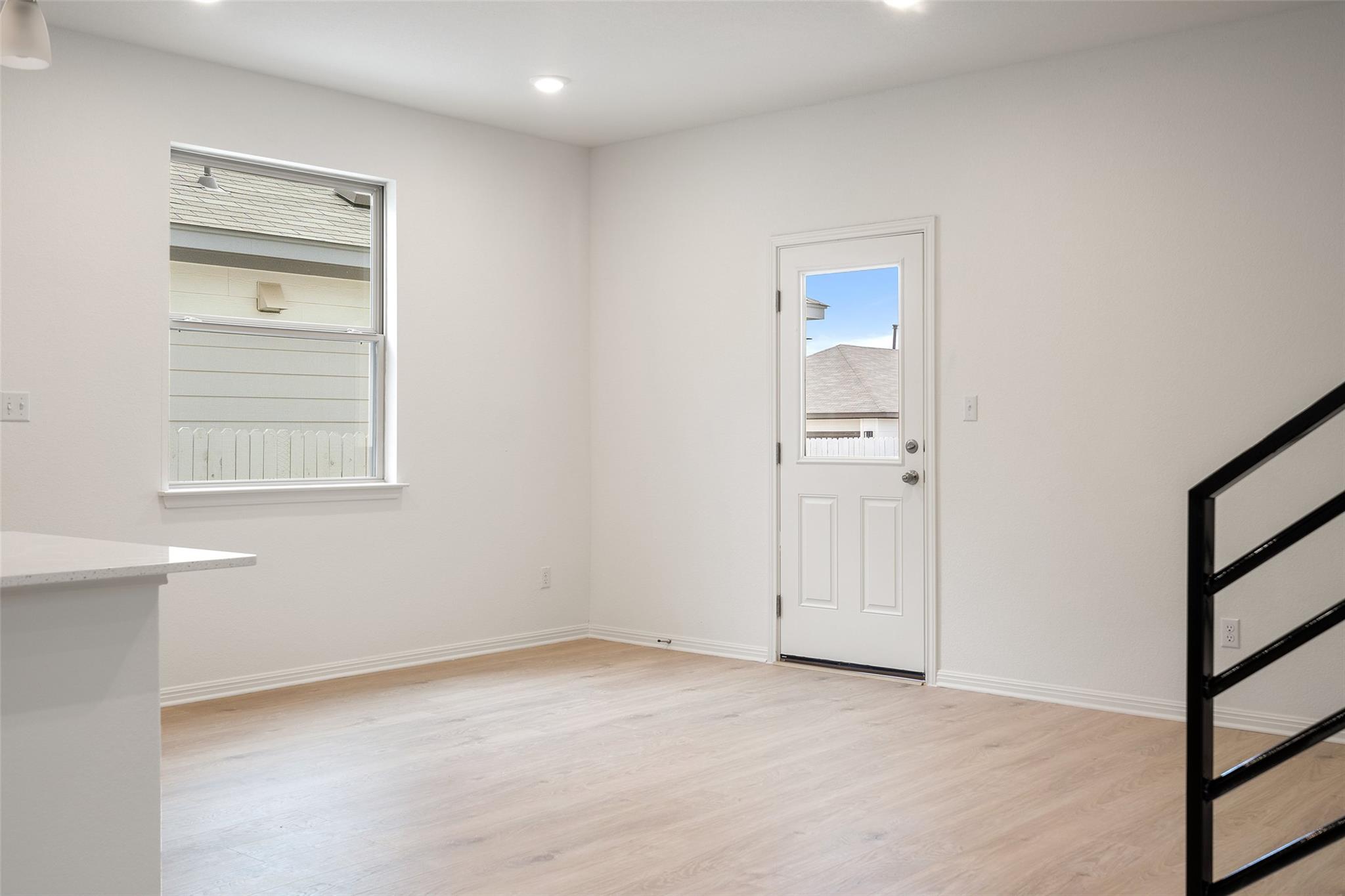 348 Glocken Ln, Kyle, TX 78640