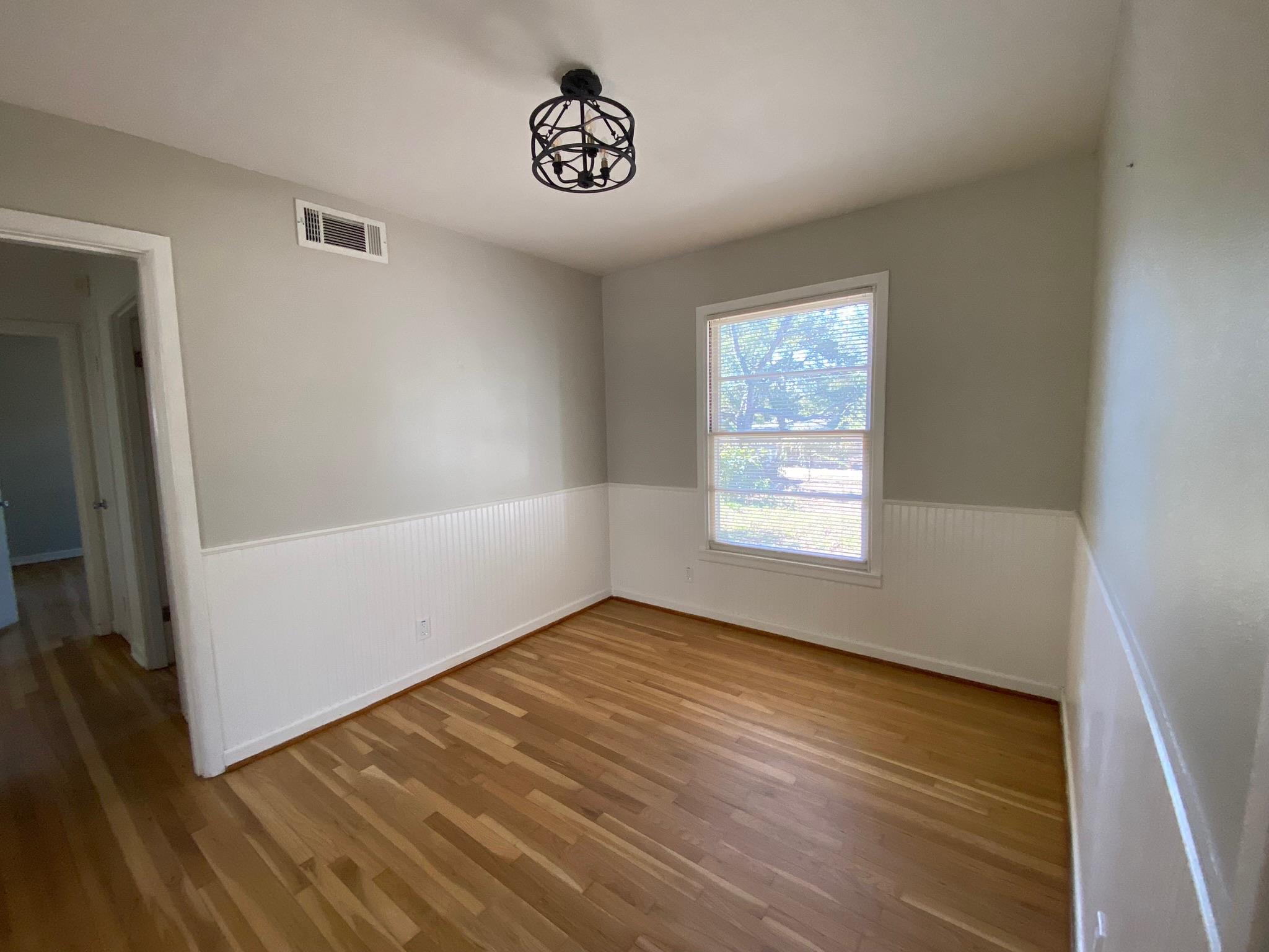 1818 S 39th St, Temple, TX 76504