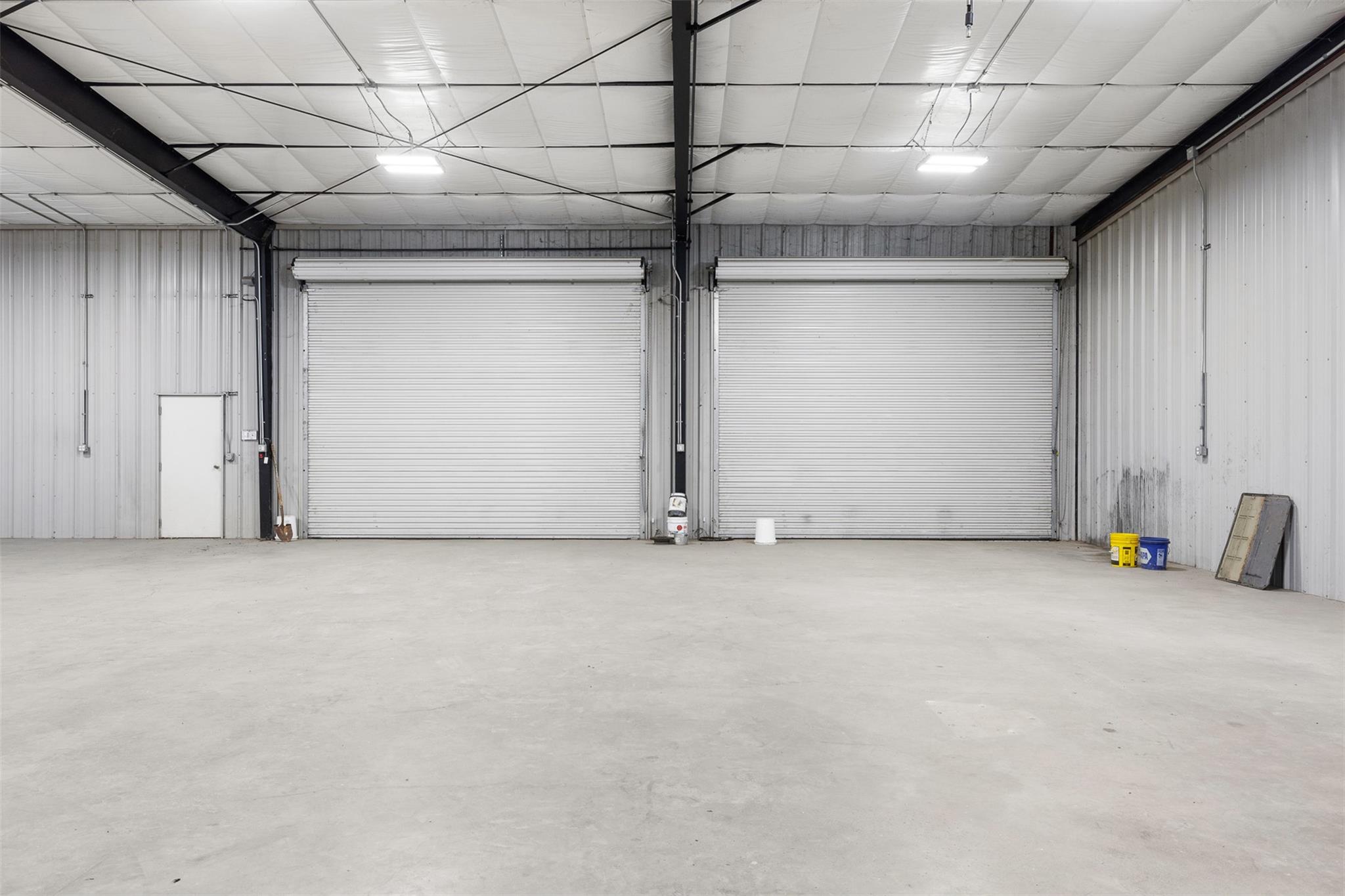 1804 W Cameron Ave, Rockdale, TX 76567