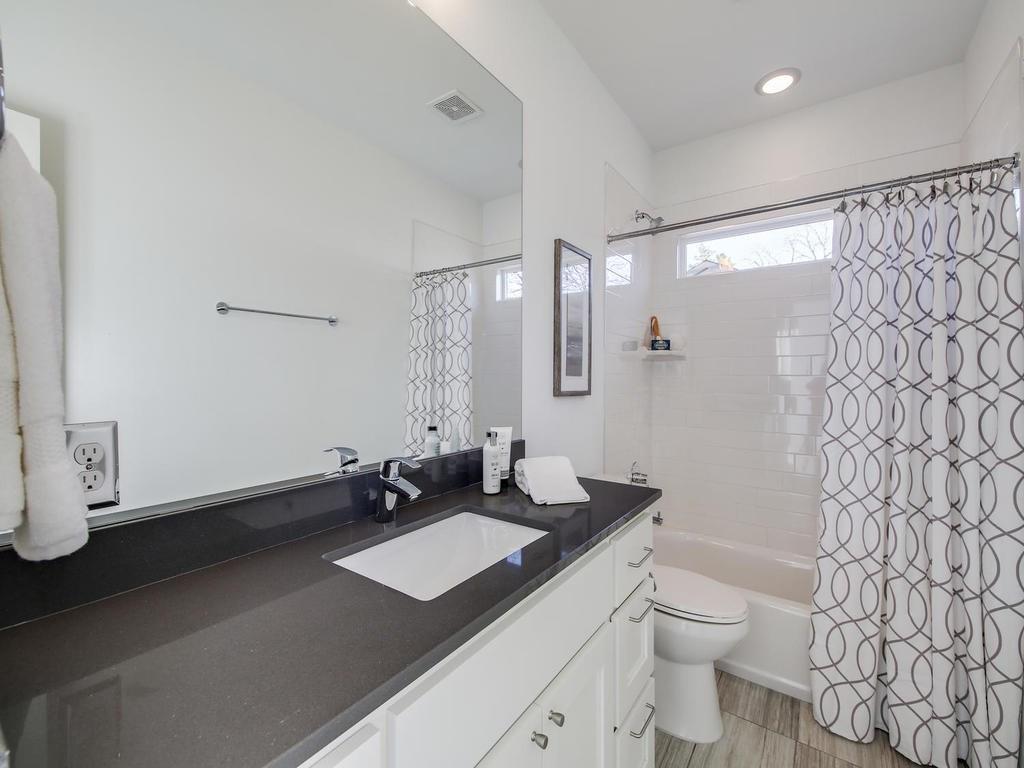 5600 William Holland Ave # B, Austin, TX 78756