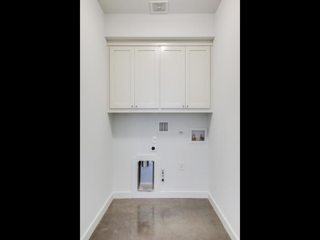 5600 William Holland Ave # B, Austin, TX 78756