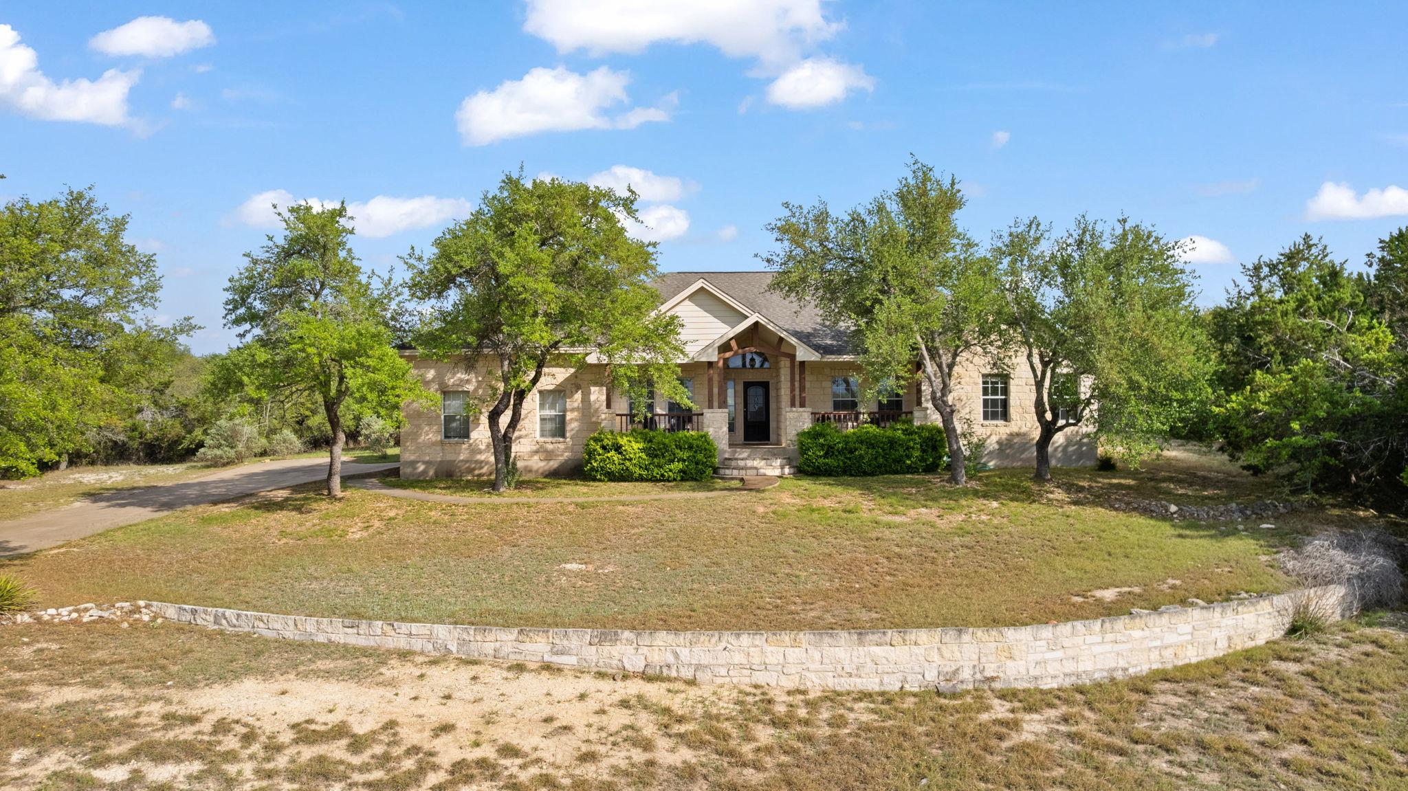 10045 W Cave Loop, Dripping Springs, TX 78620