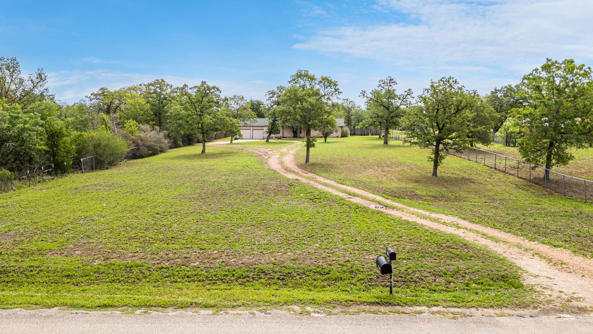 161 Still Forest Dr, Cedar Creek, TX 78612