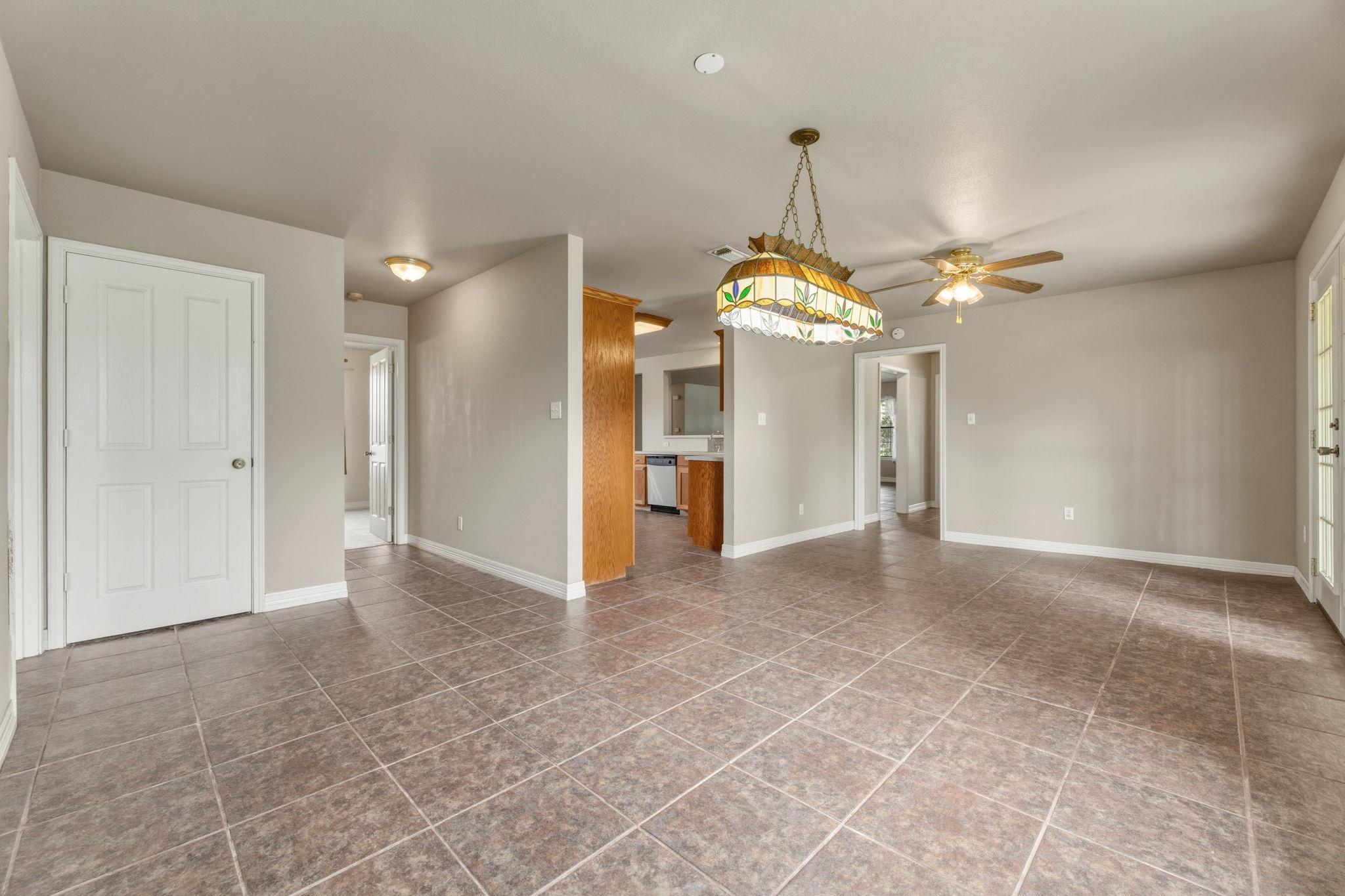 161 Still Forest Dr, Cedar Creek, TX 78612