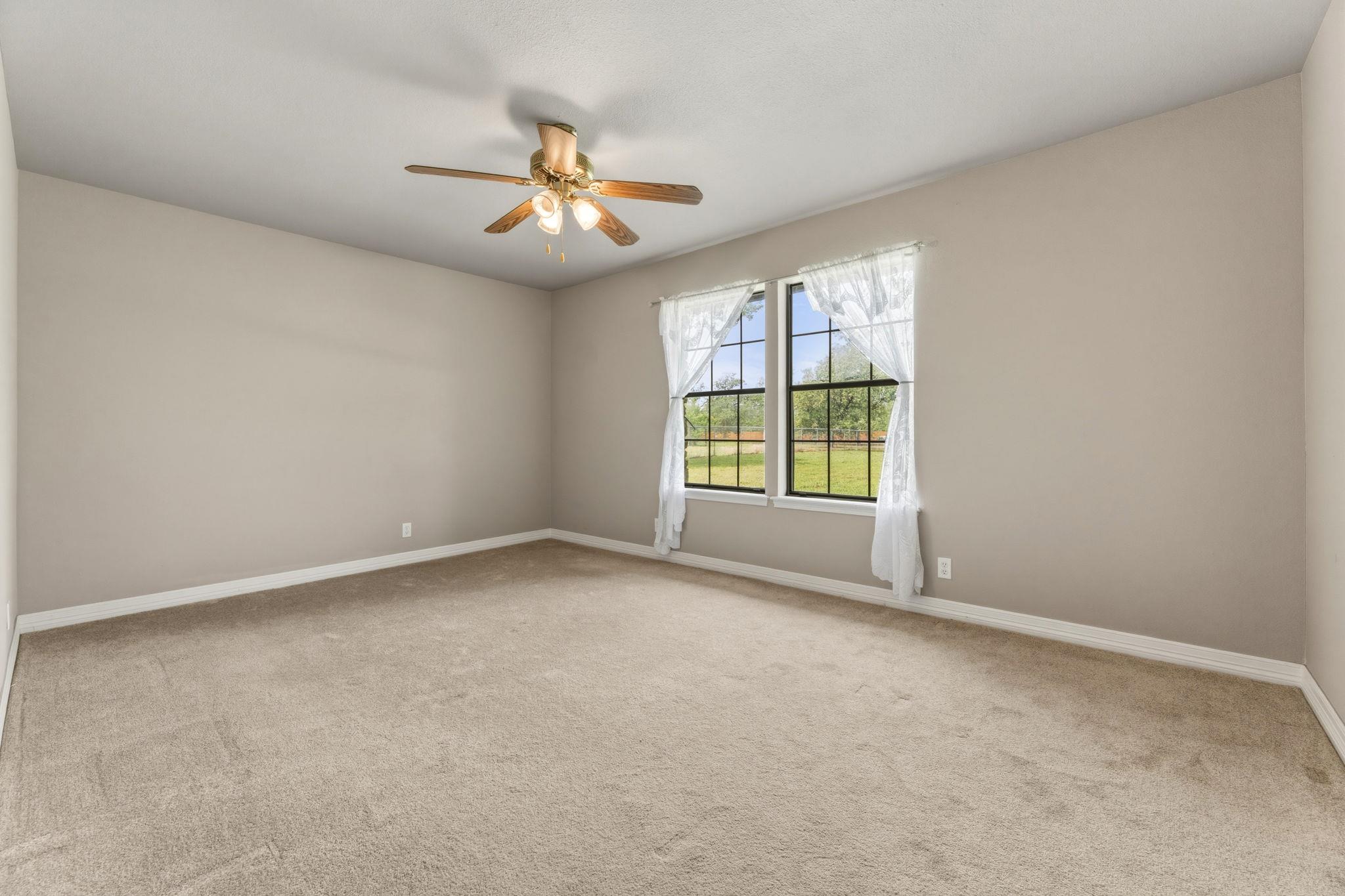 161 Still Forest Dr, Cedar Creek, TX 78612