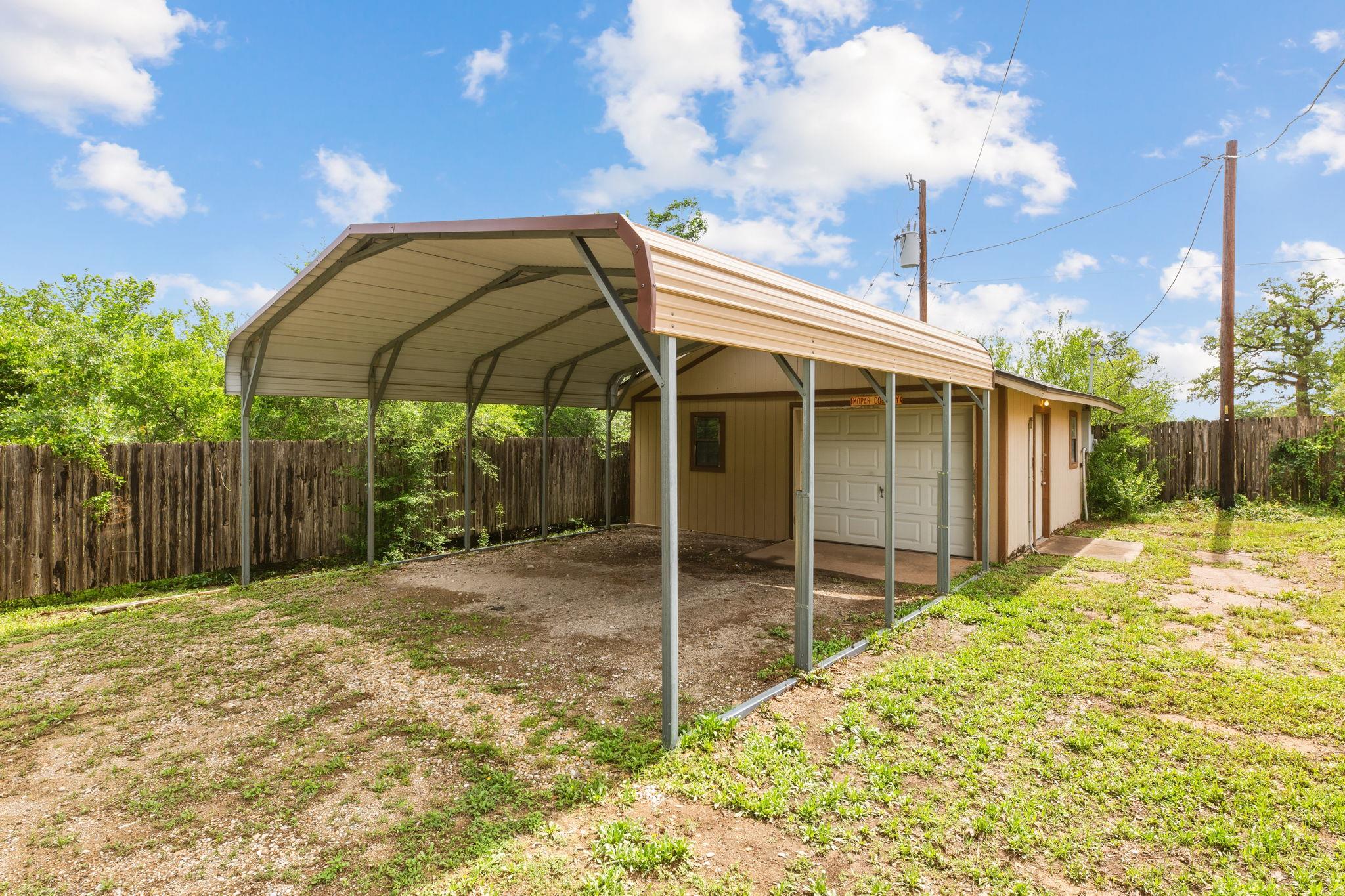 161 Still Forest Dr, Cedar Creek, TX 78612