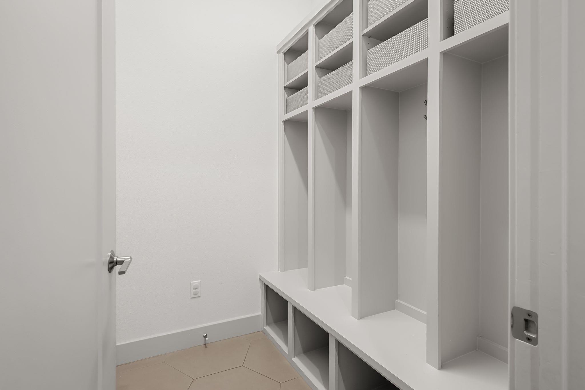 7801 Mullen Dr # A, Austin, TX 78757