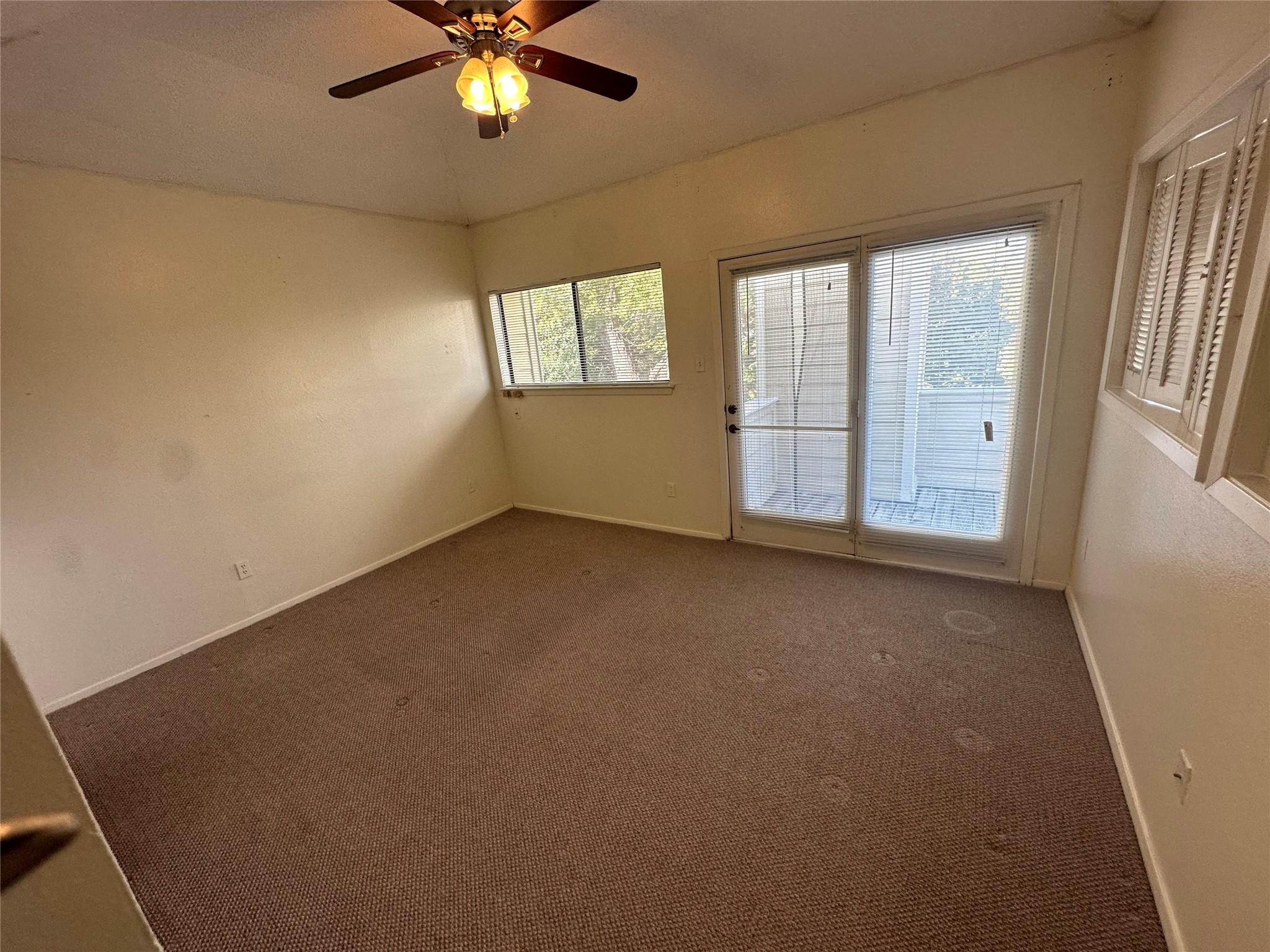 6728 LANCRET HILL Dr # B, Austin, TX 78745