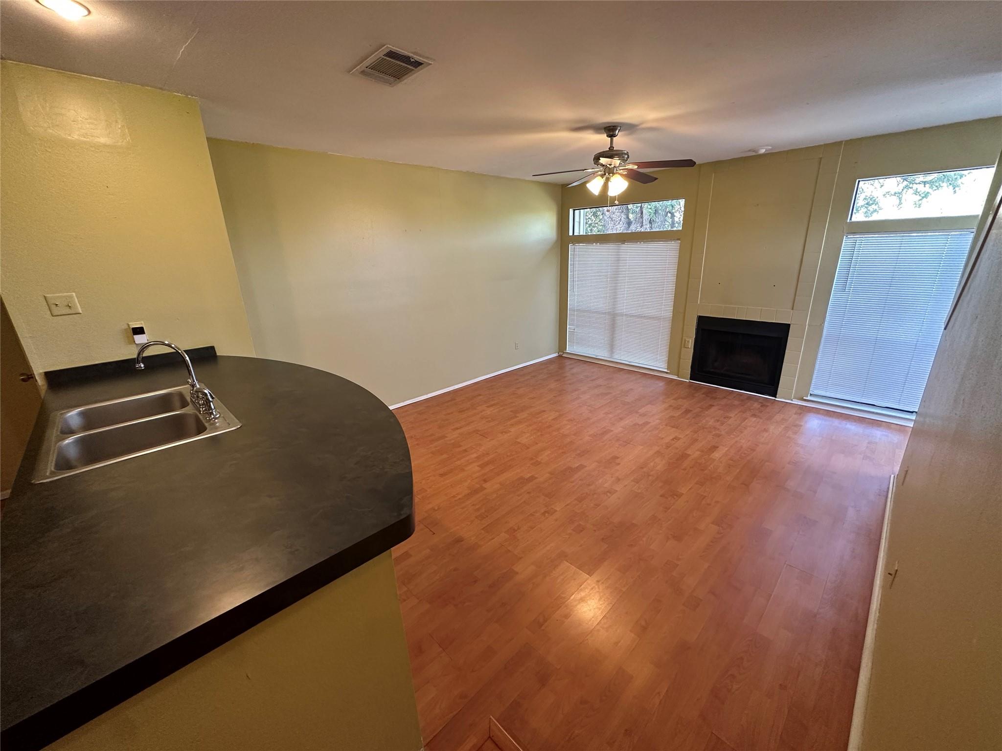 6728 LANCRET HILL Dr # B, Austin, TX 78745
