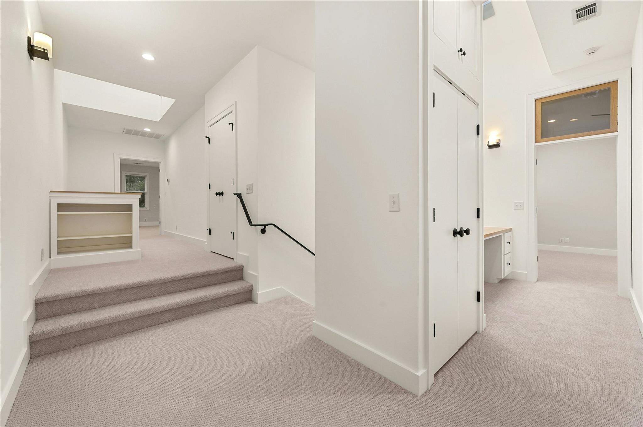 1205 Norwalk Ln # D, Austin, TX 78703