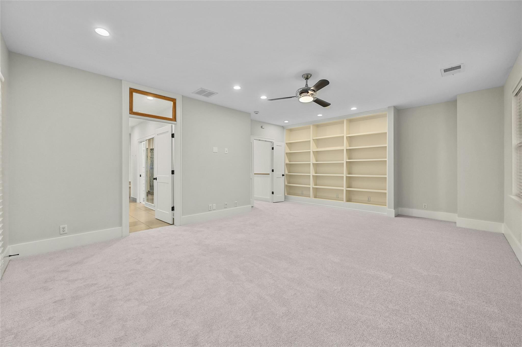 1205 Norwalk Ln # D, Austin, TX 78703