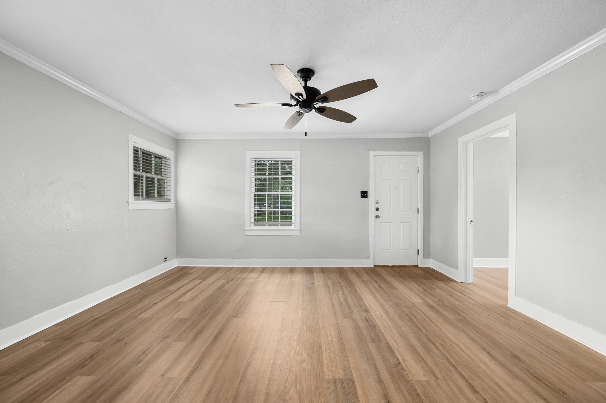 1216 S Myrtle St, Georgetown, TX 78626