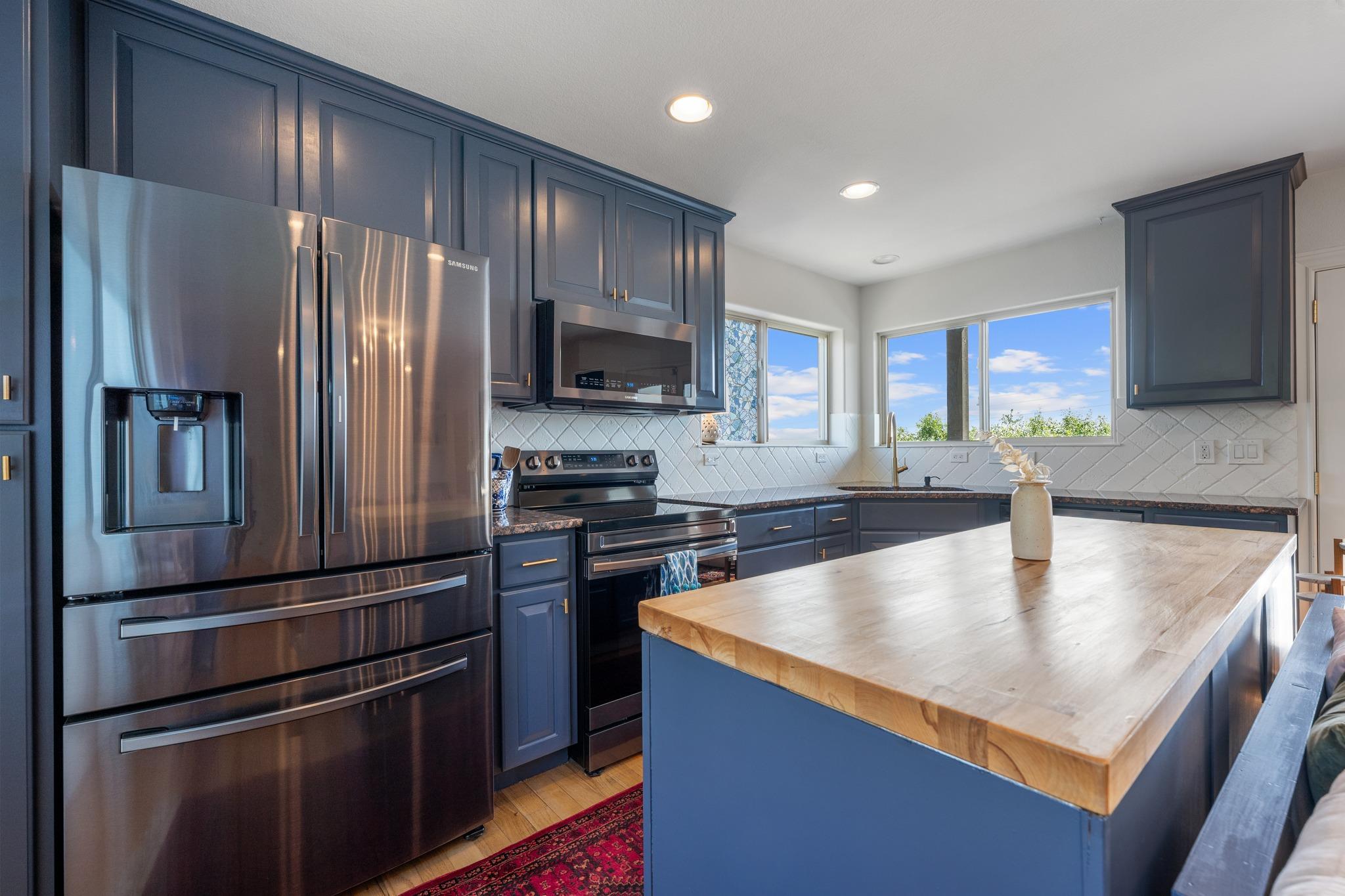 2206 Whitebead Trl, Austin, TX 78734