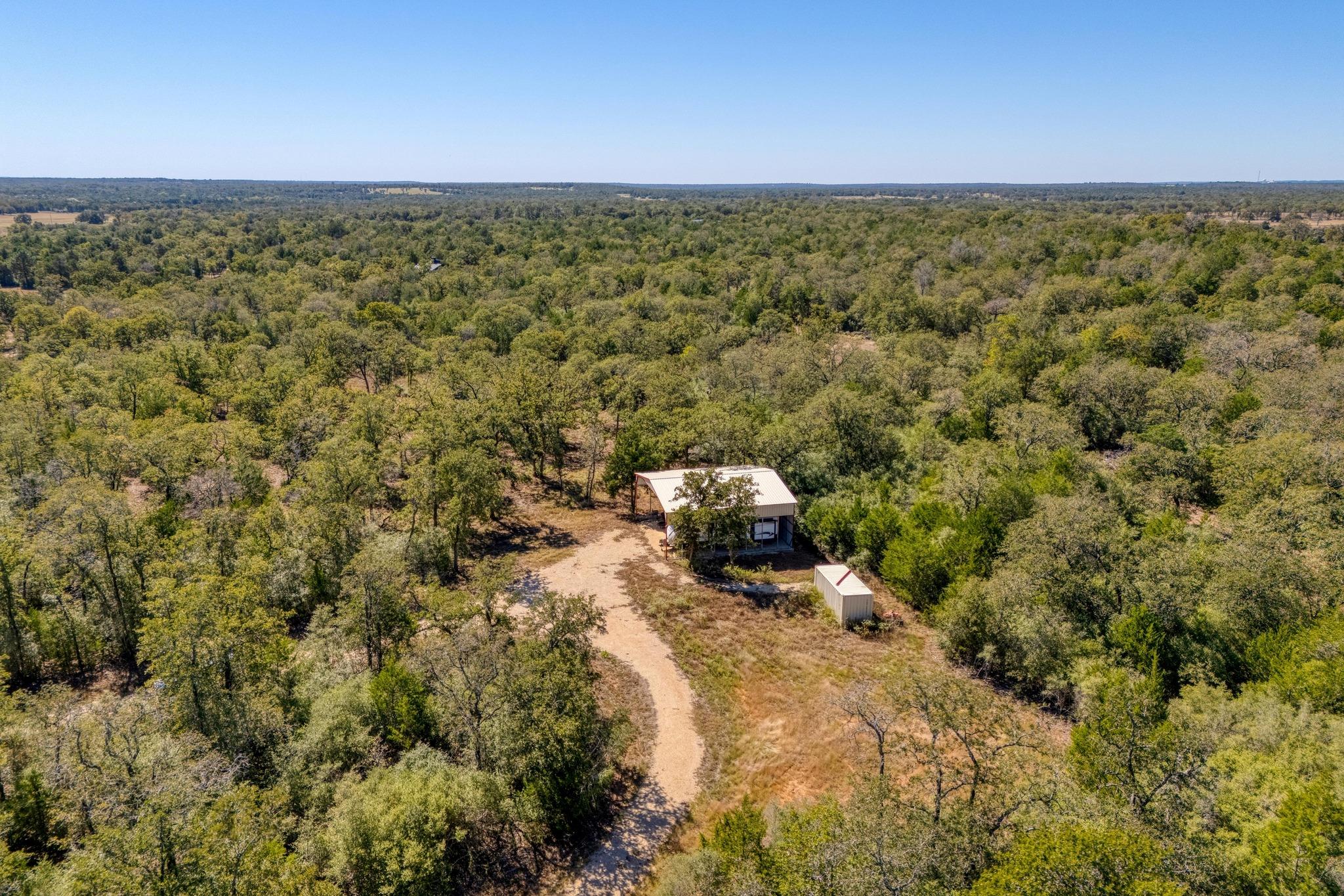 532 Peach Creek Rd, Rosanky, TX 78953
