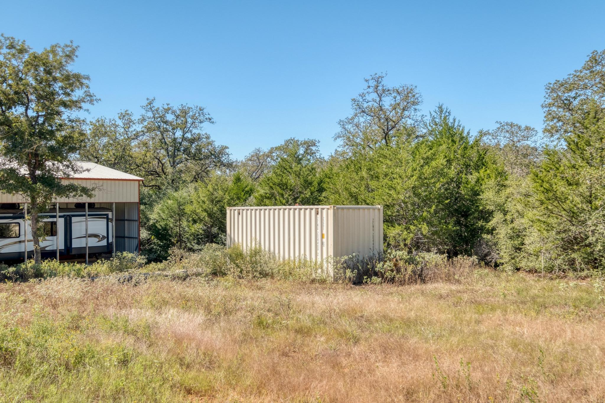 532 Peach Creek Rd, Rosanky, TX 78953