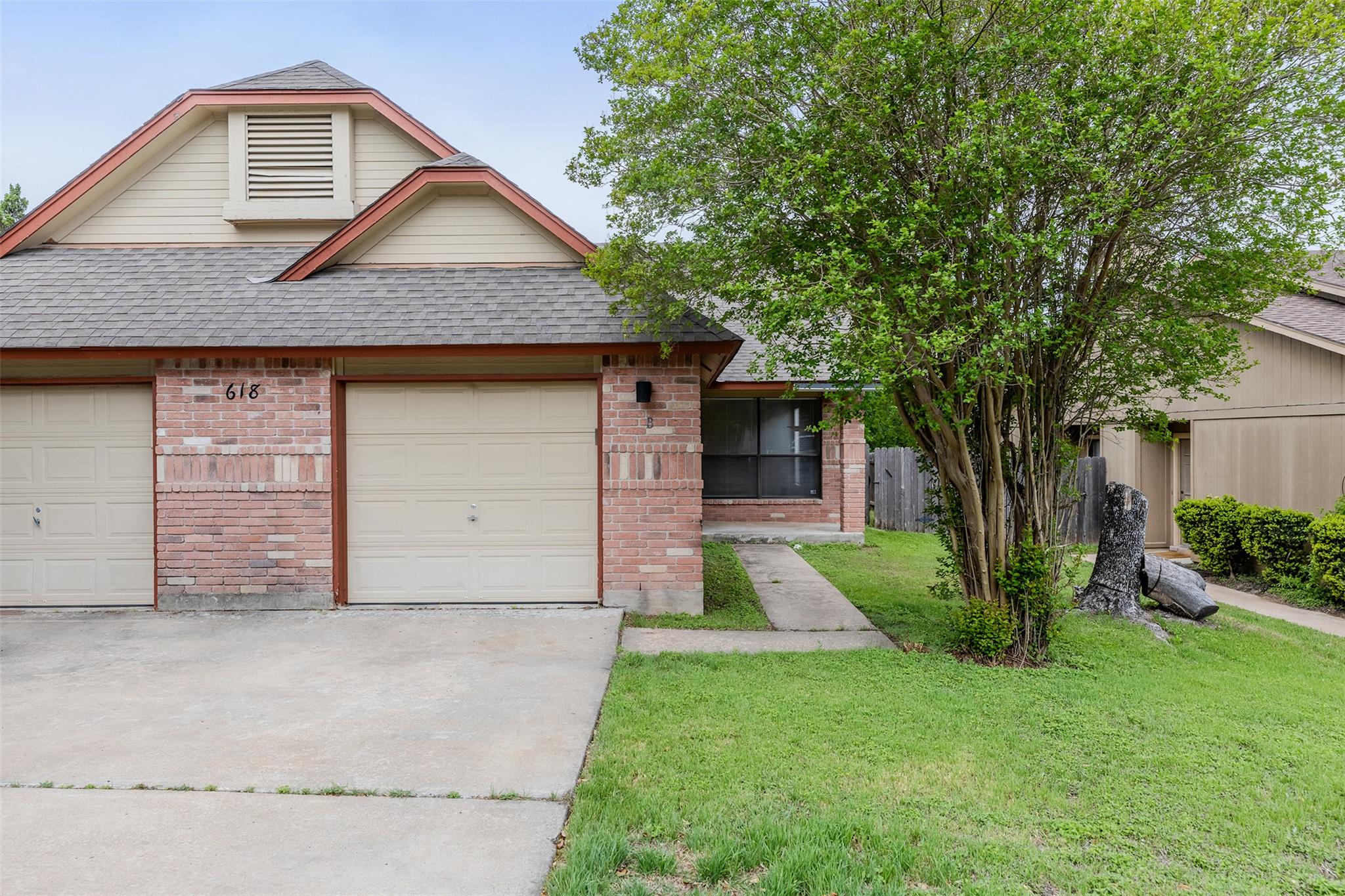 618 Rollingway Dr # B, Round Rock, TX 78681