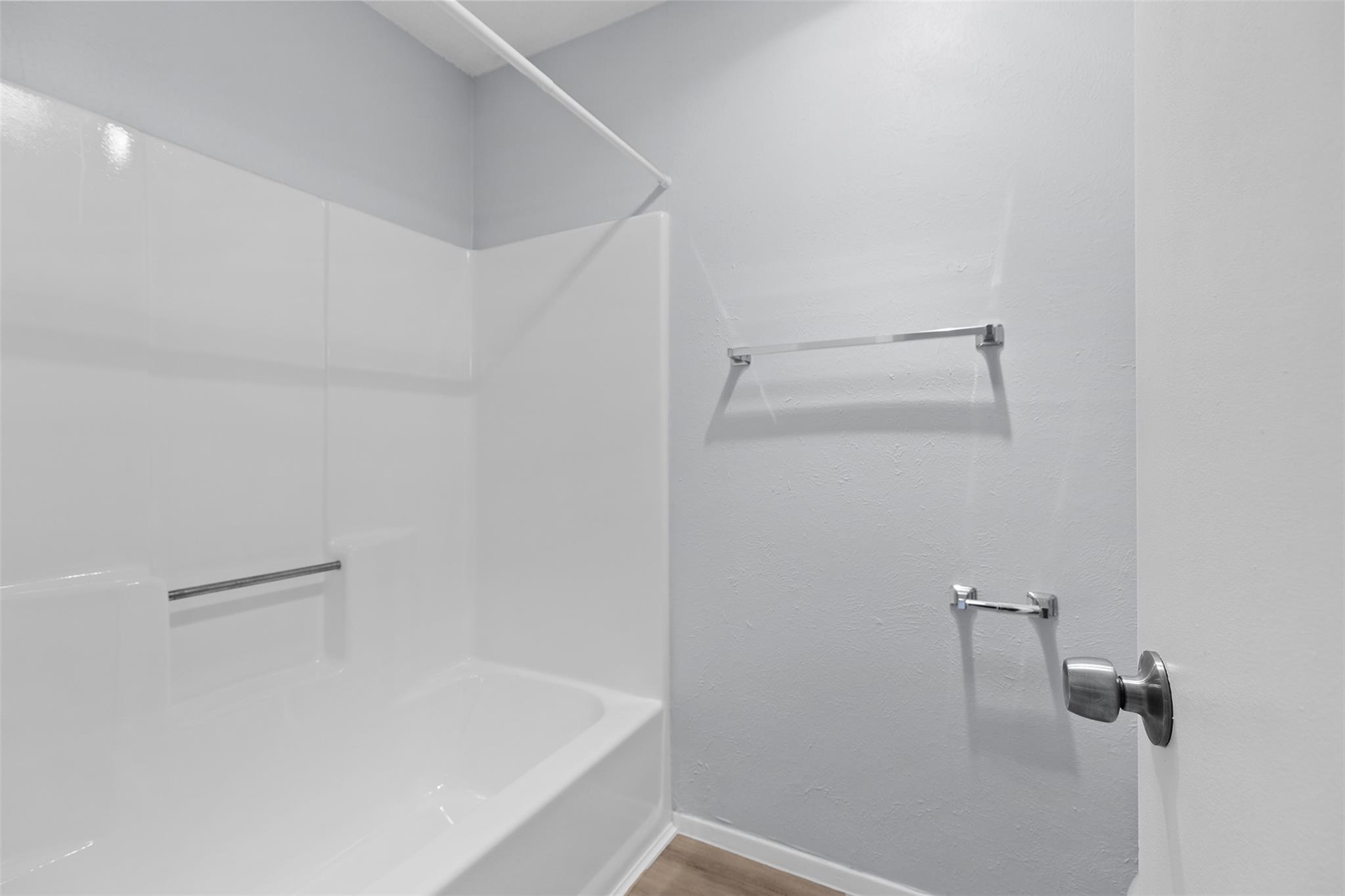 618 Rollingway Dr # B, Round Rock, TX 78681