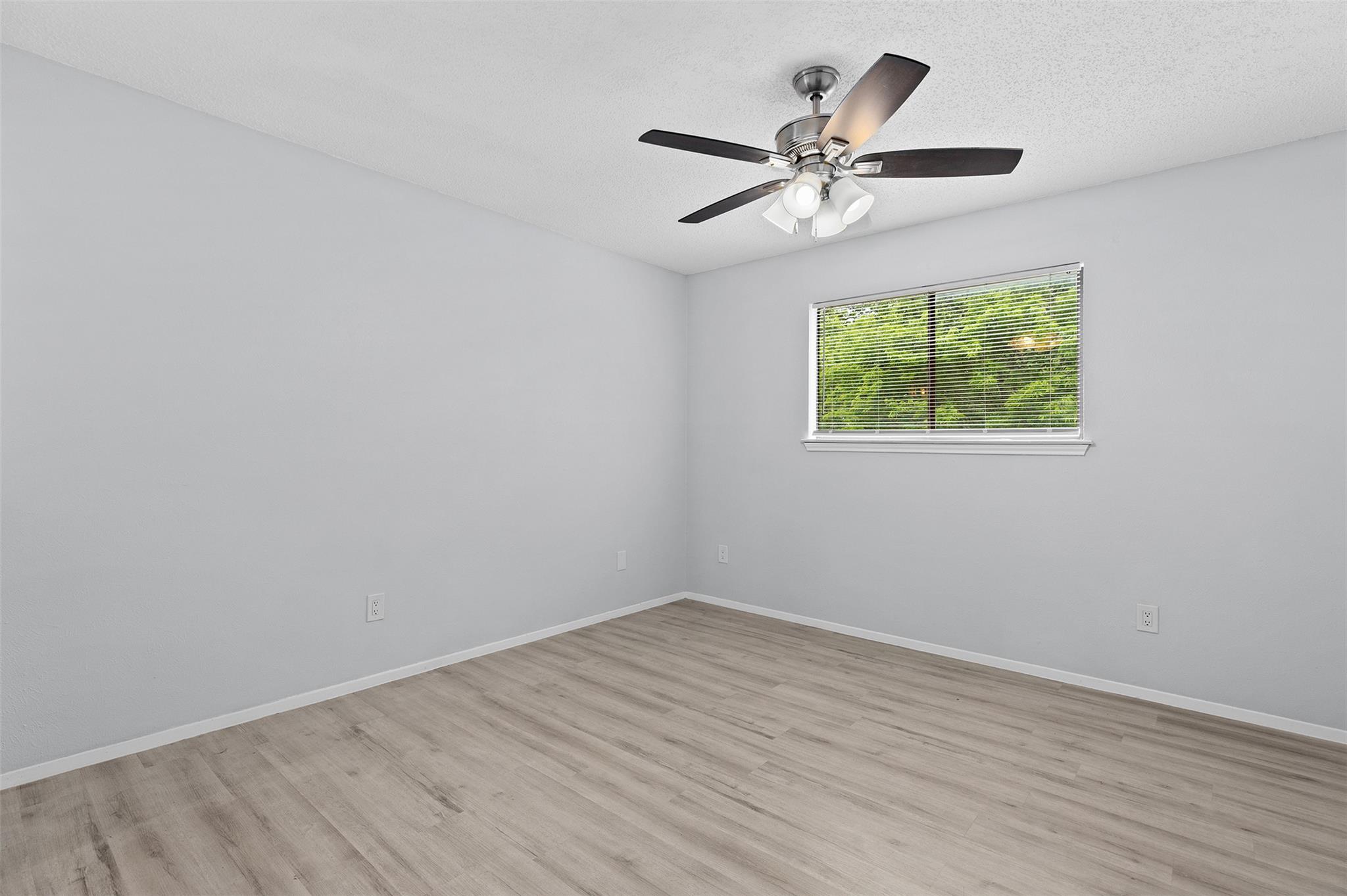 618 Rollingway Dr # B, Round Rock, TX 78681