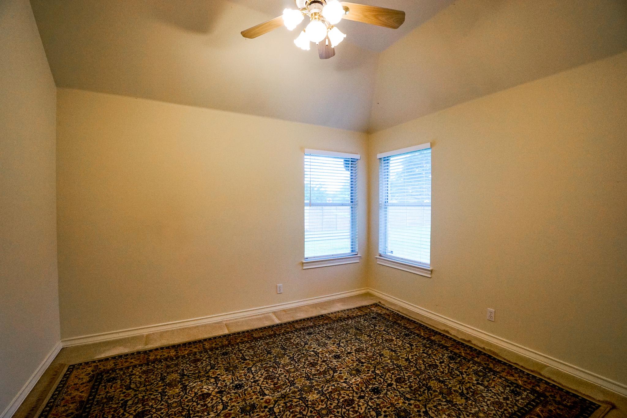 15825 CHATHAM WOOD Dr, Austin, TX 78717