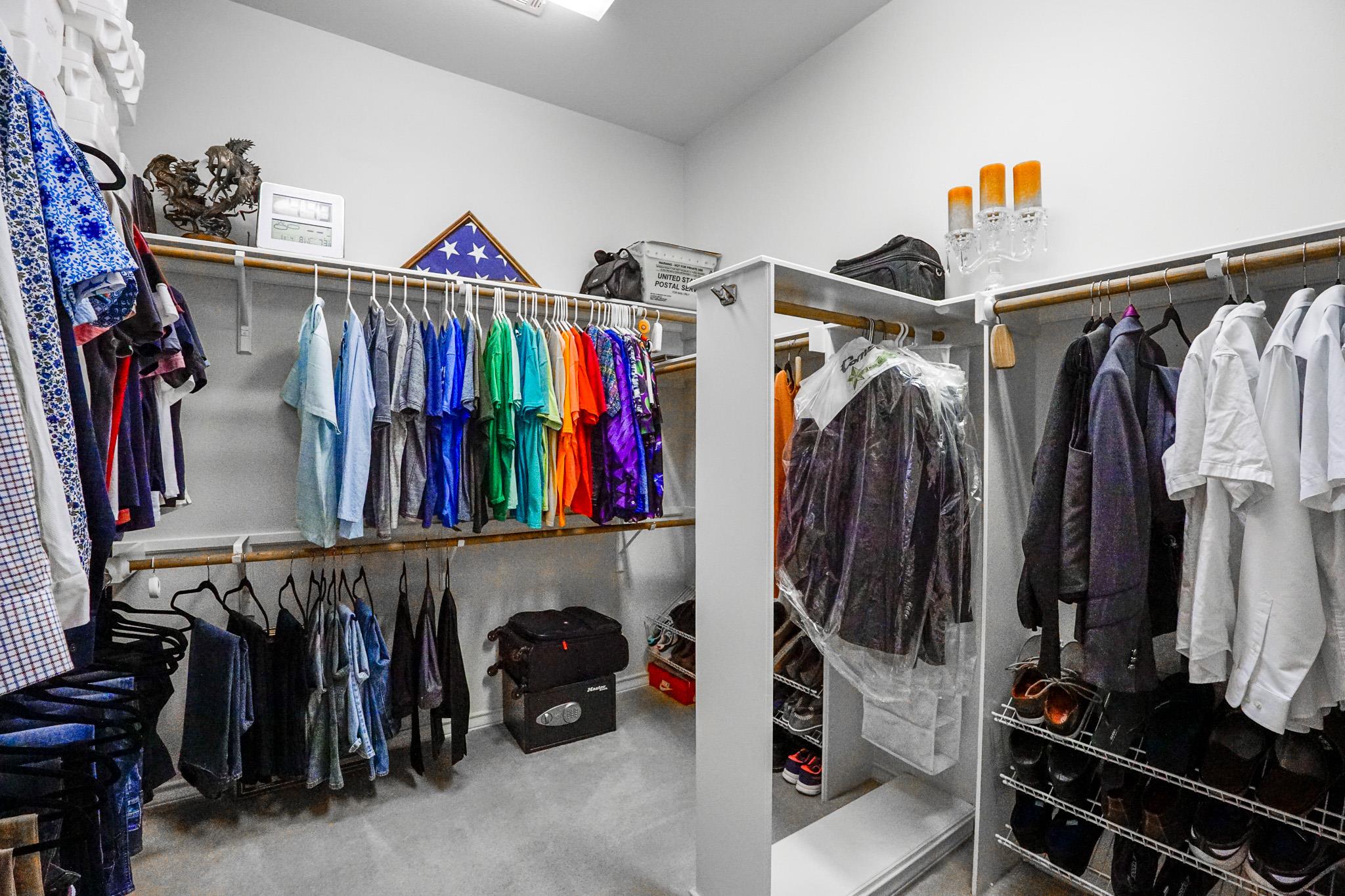 15825 CHATHAM WOOD Dr, Austin, TX 78717