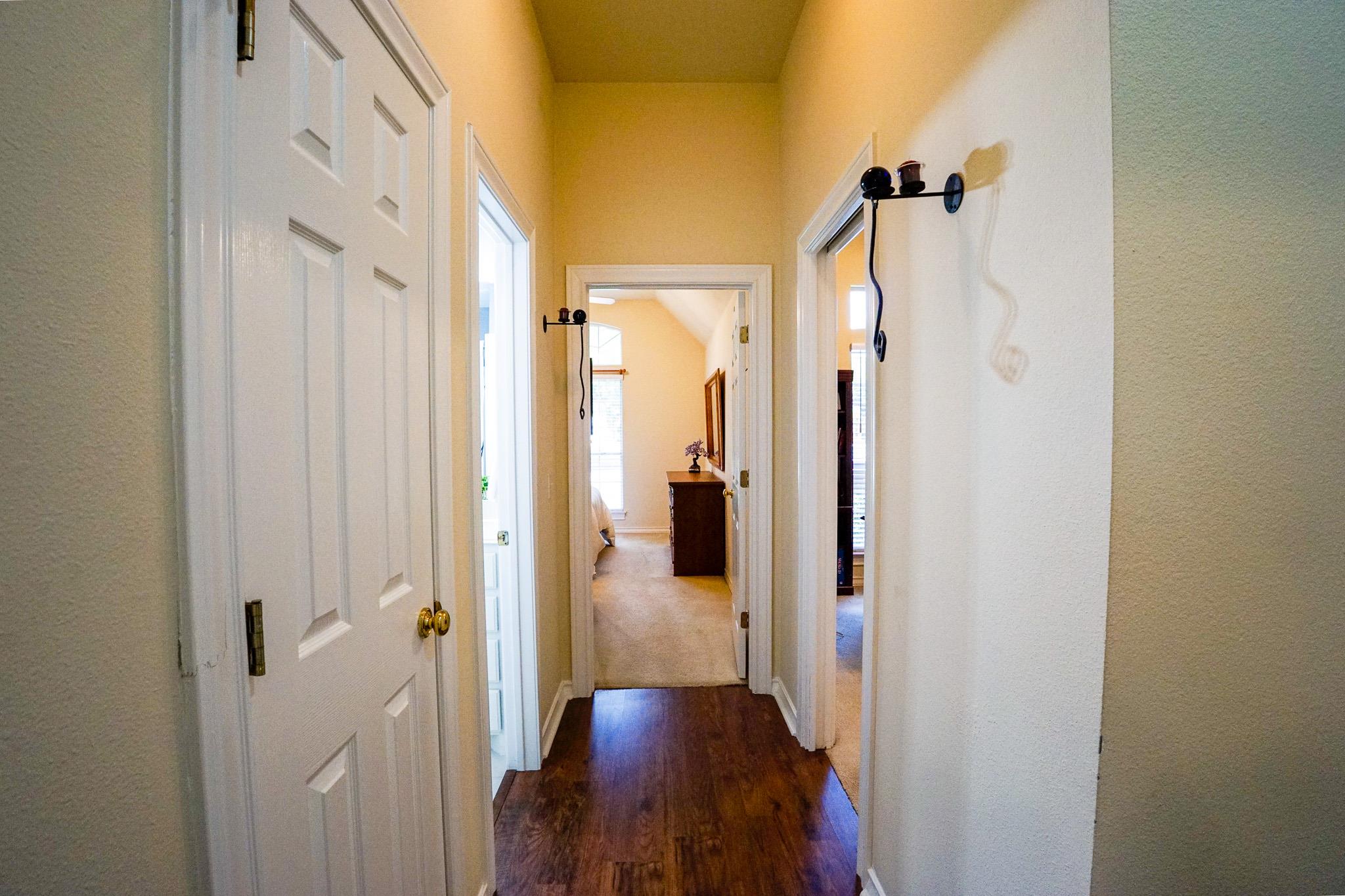 15825 CHATHAM WOOD Dr, Austin, TX 78717