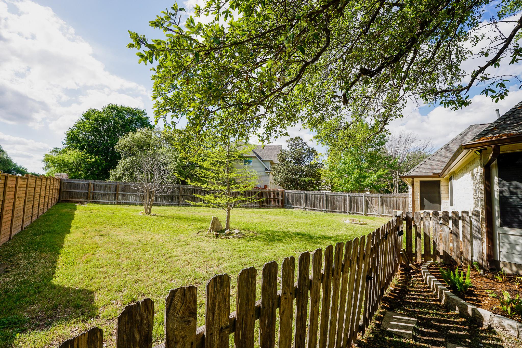 15825 CHATHAM WOOD Dr, Austin, TX 78717