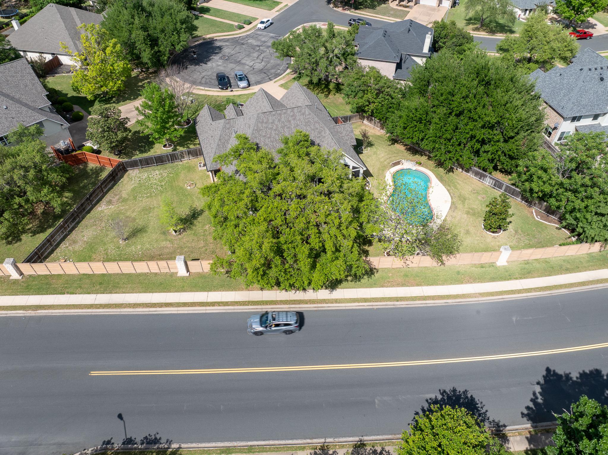 15825 CHATHAM WOOD Dr, Austin, TX 78717