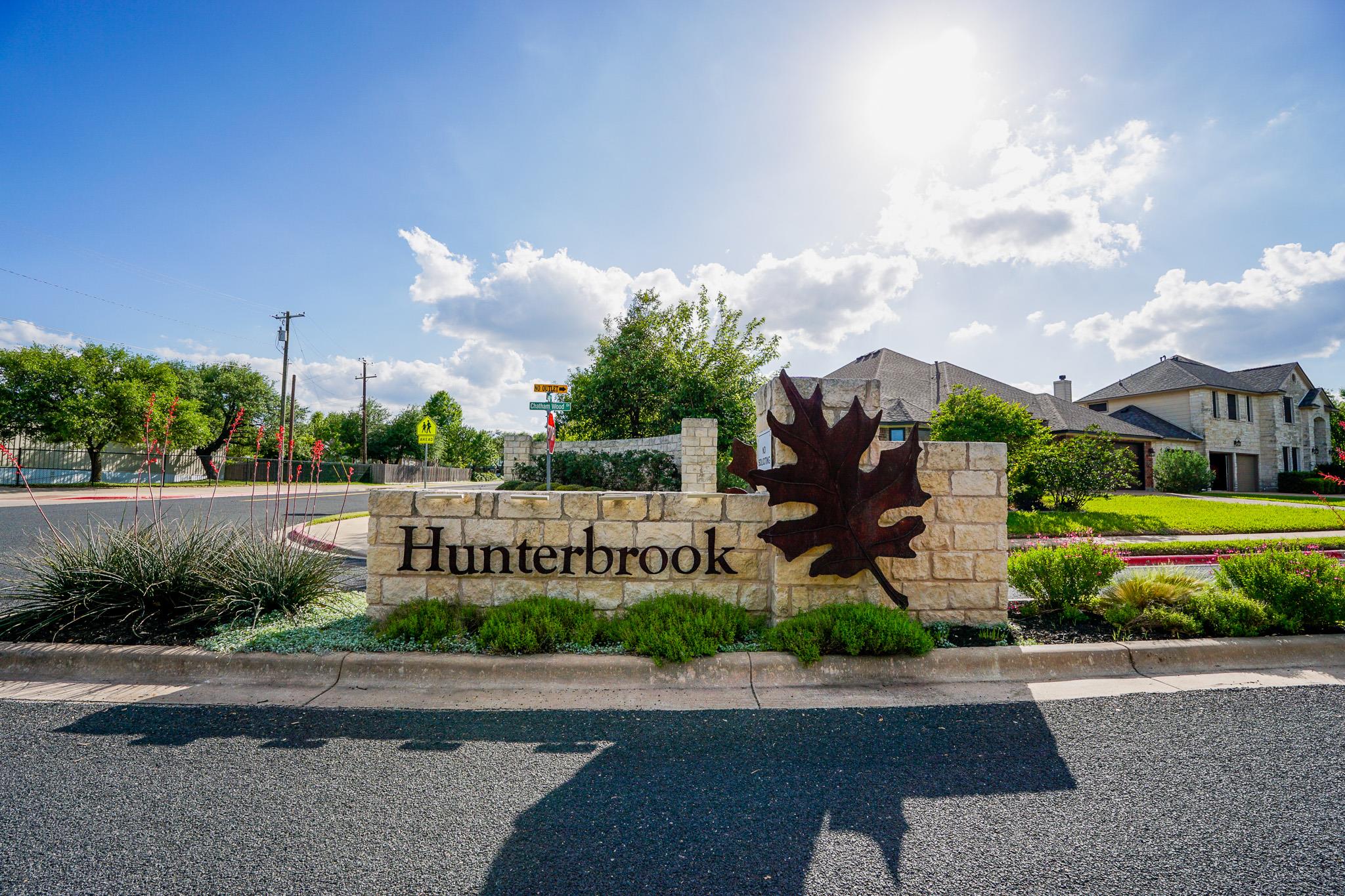 15825 CHATHAM WOOD Dr, Austin, TX 78717