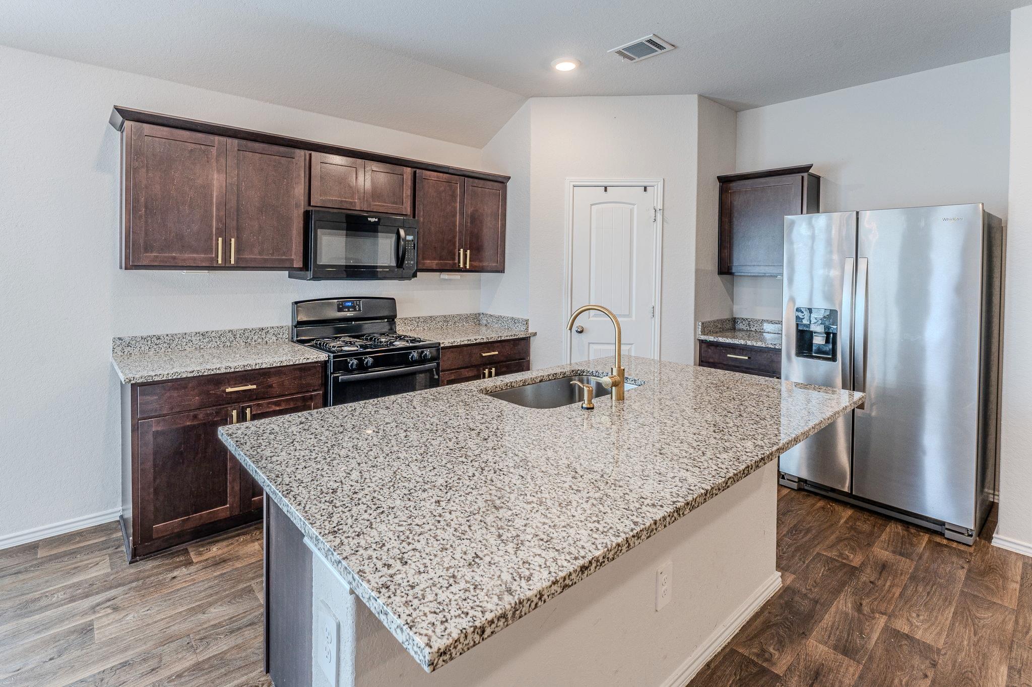 317 Lily Pond Trl, San Marcos, TX 78666