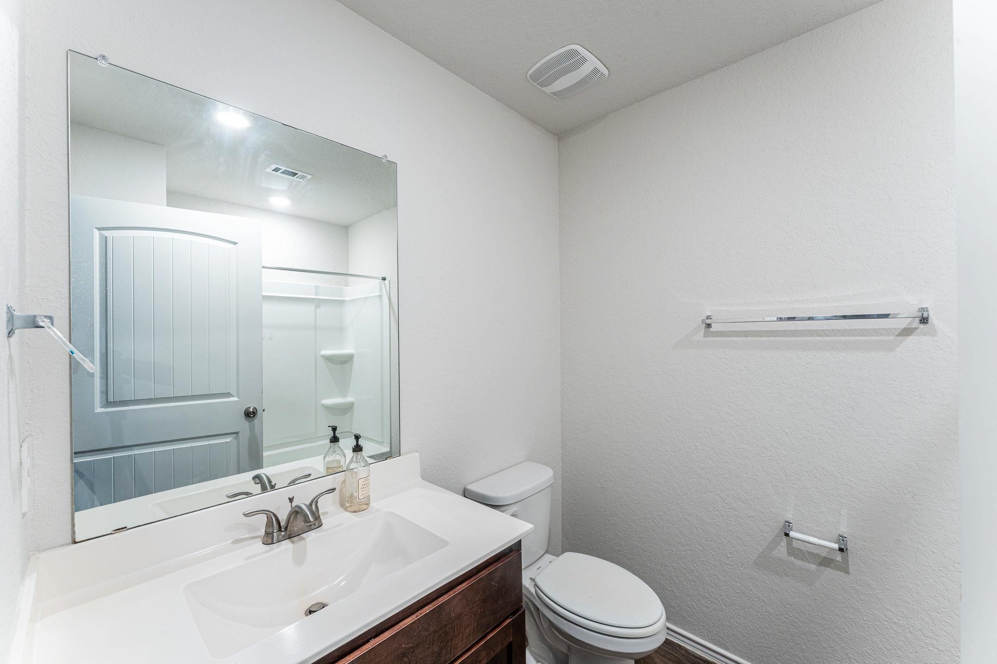 317 Lily Pond Trl, San Marcos, TX 78666