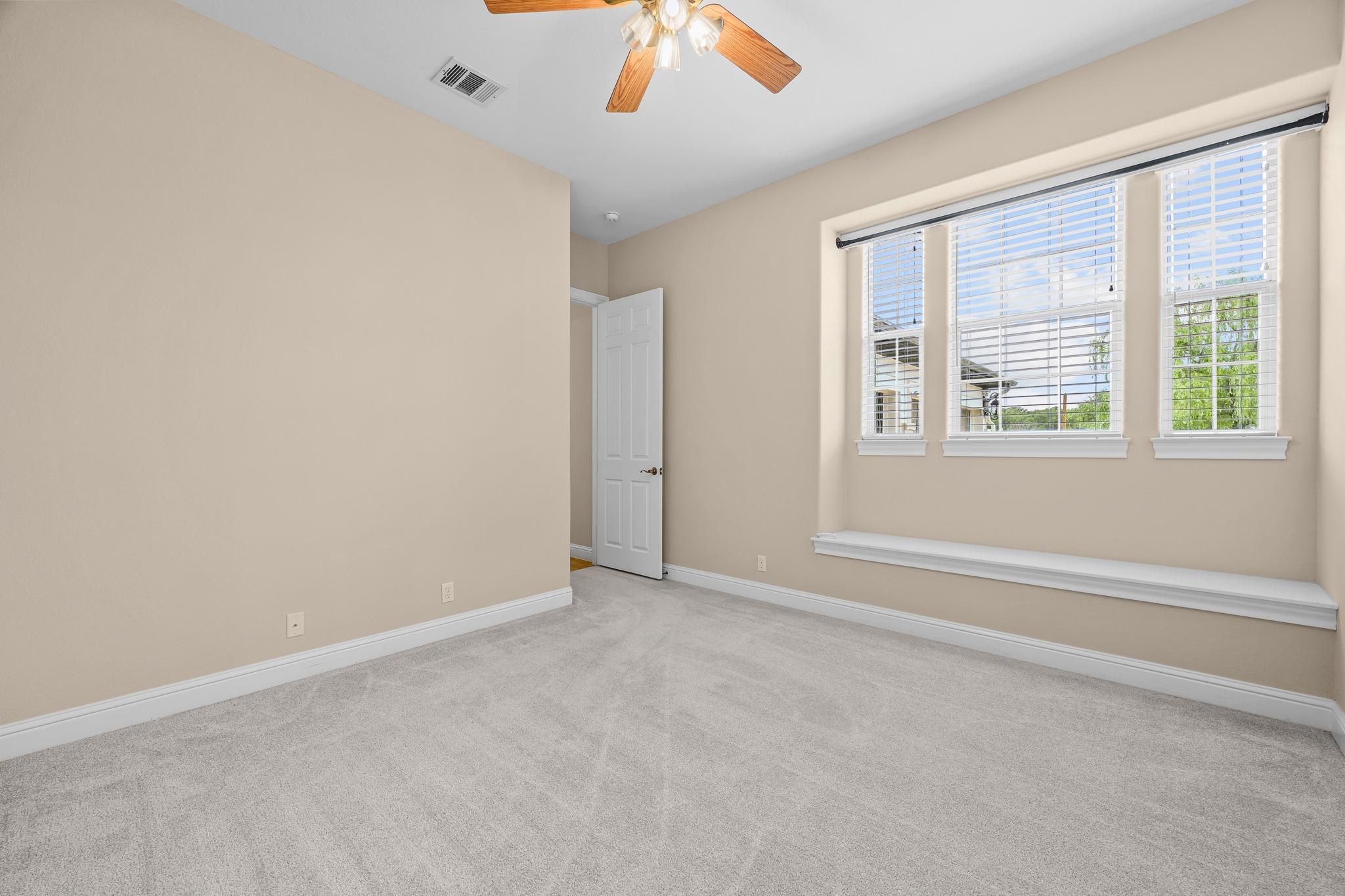 6112 Laguna Cliff Ln, Austin, TX 78734