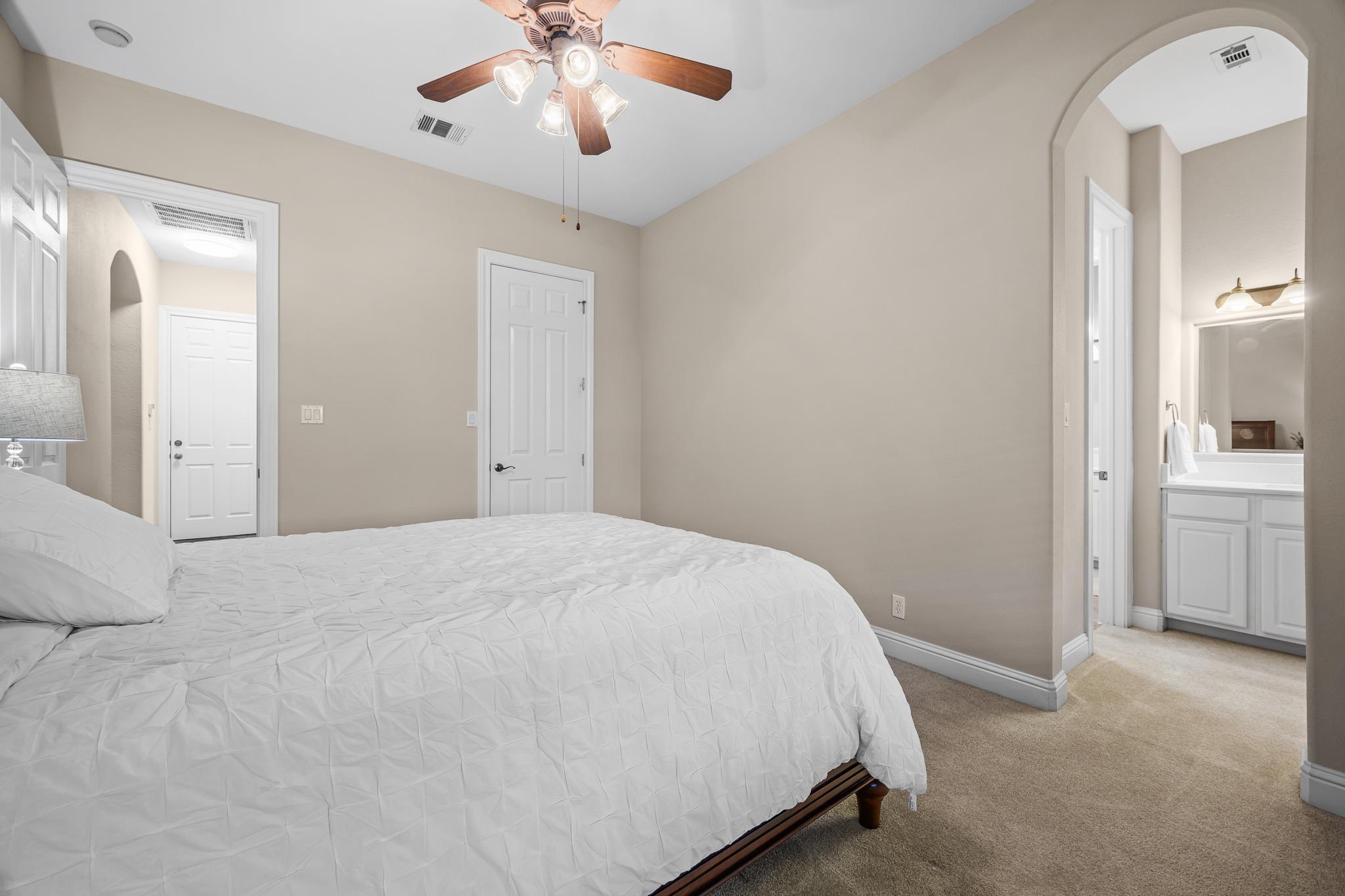 6112 Laguna Cliff Ln, Austin, TX 78734