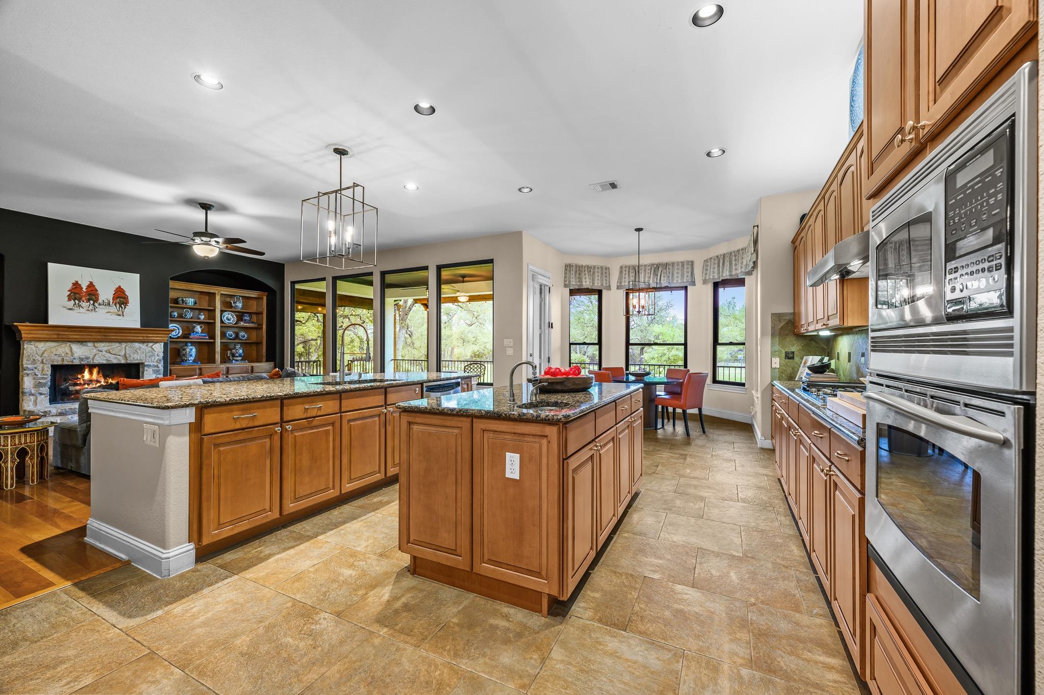 6112 Laguna Cliff Ln, Austin, TX 78734