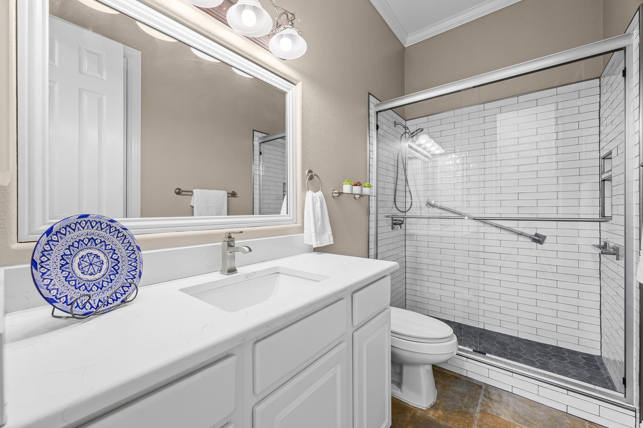 6112 Laguna Cliff Ln, Austin, TX 78734