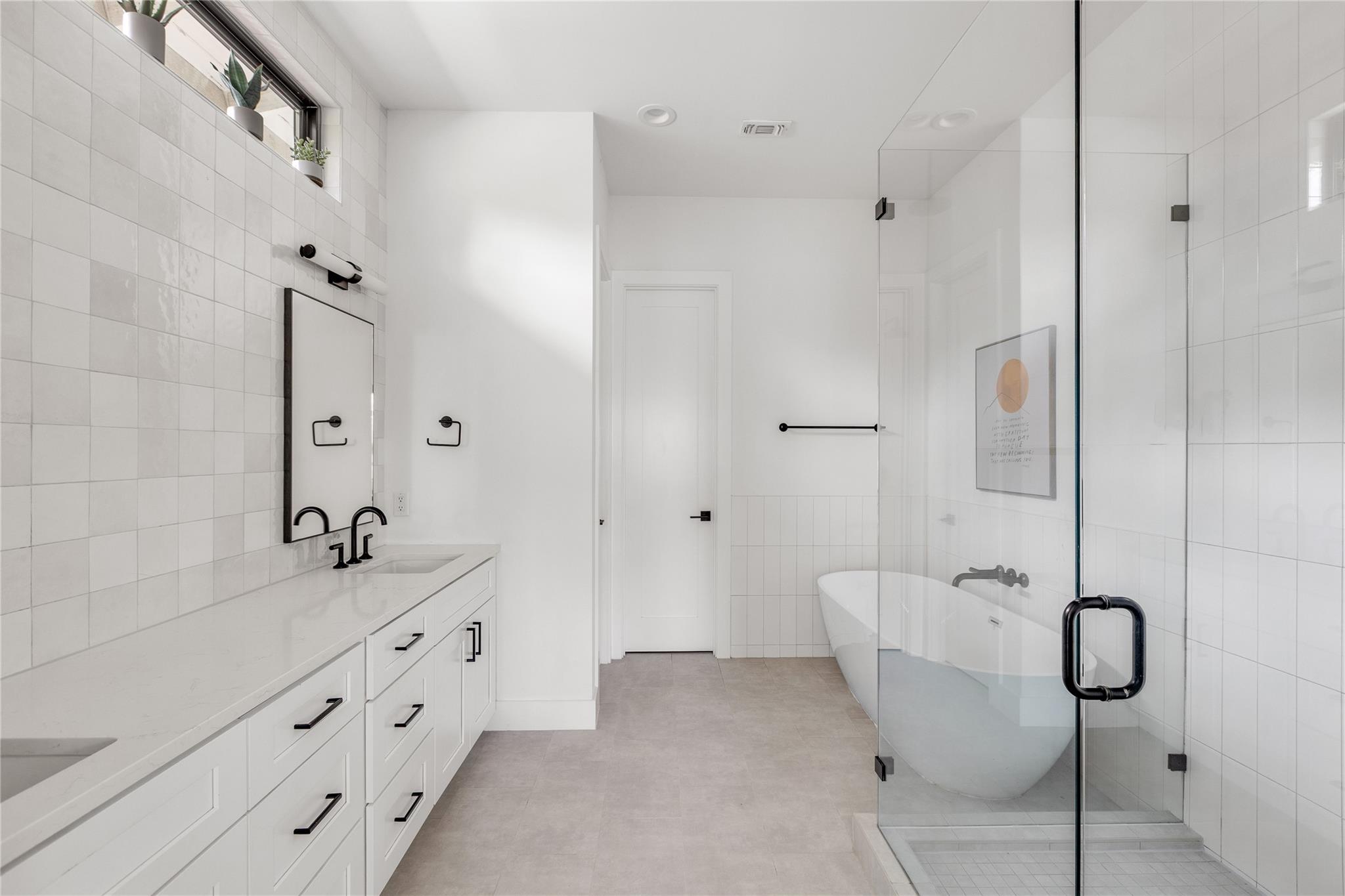 6704 Hardy Dr, Austin, TX 78757