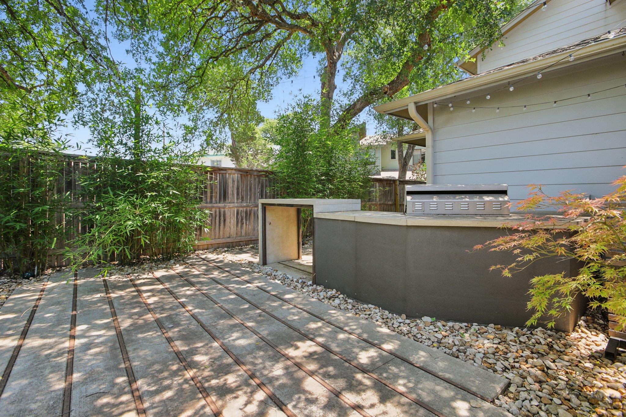 4008 Valley View Rd # A, Austin, TX 78704