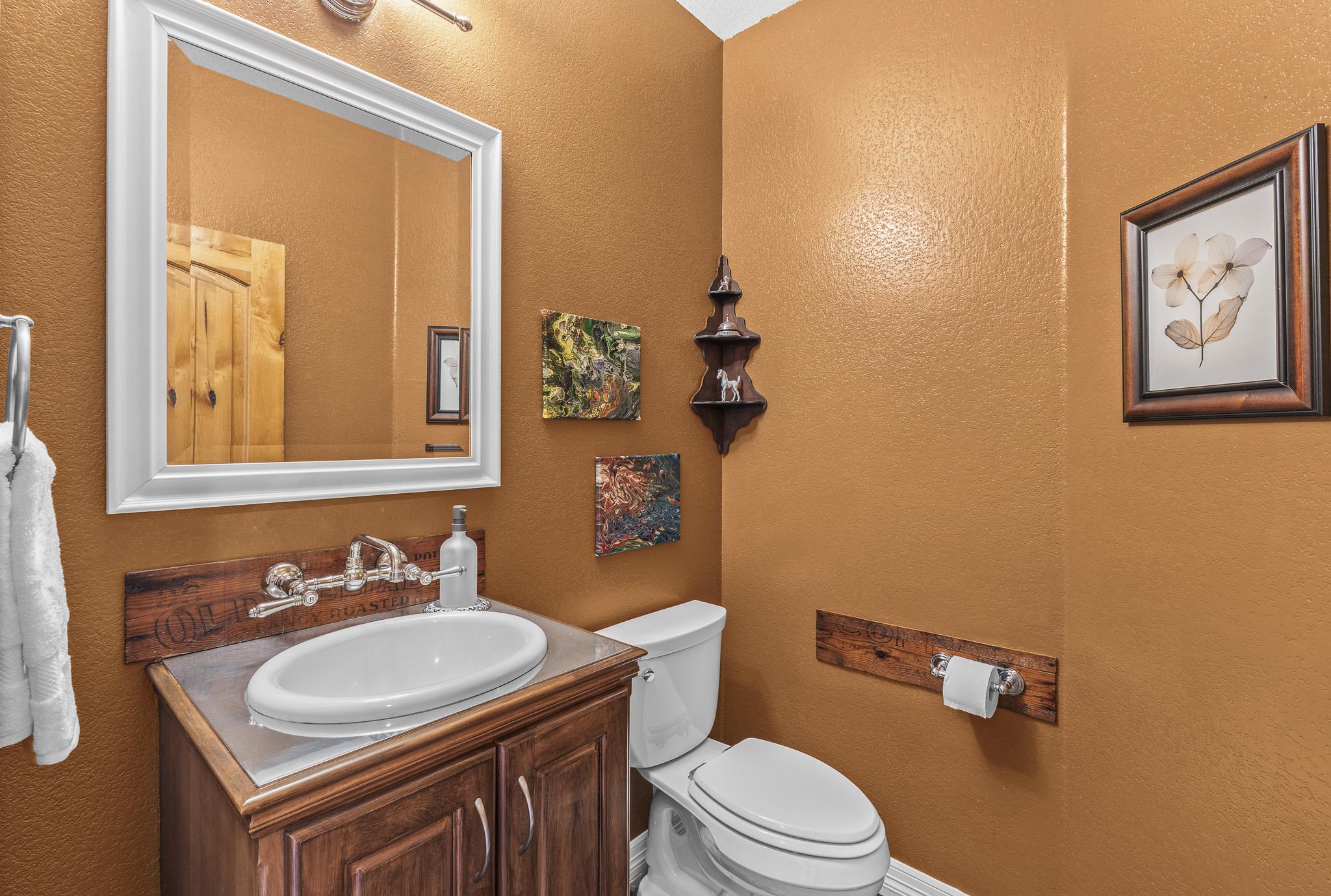 23802 Oscar Rd, Spicewood, TX 78669