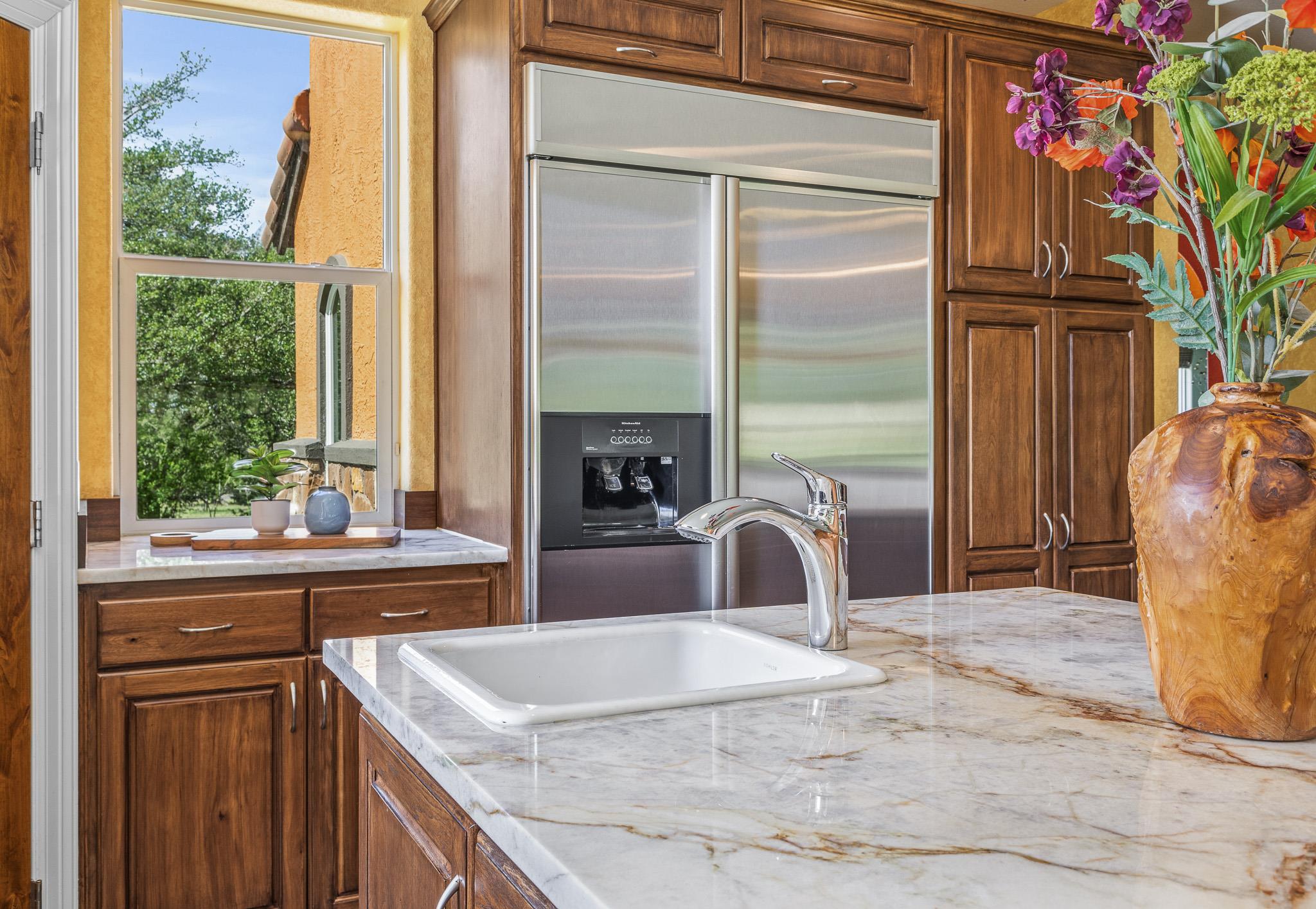 23802 Oscar Rd, Spicewood, TX 78669