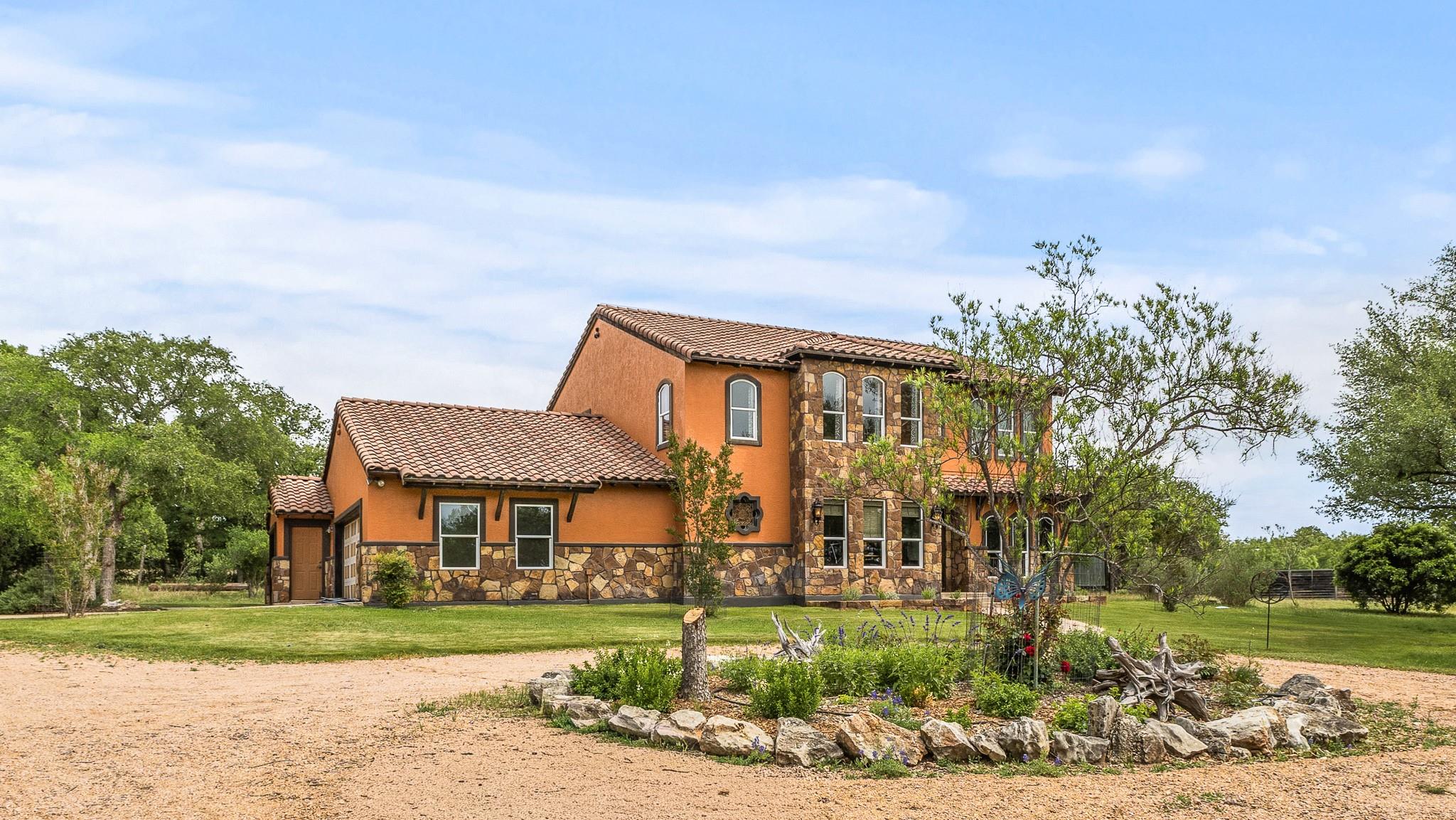 23802 Oscar Rd, Spicewood, TX 78669