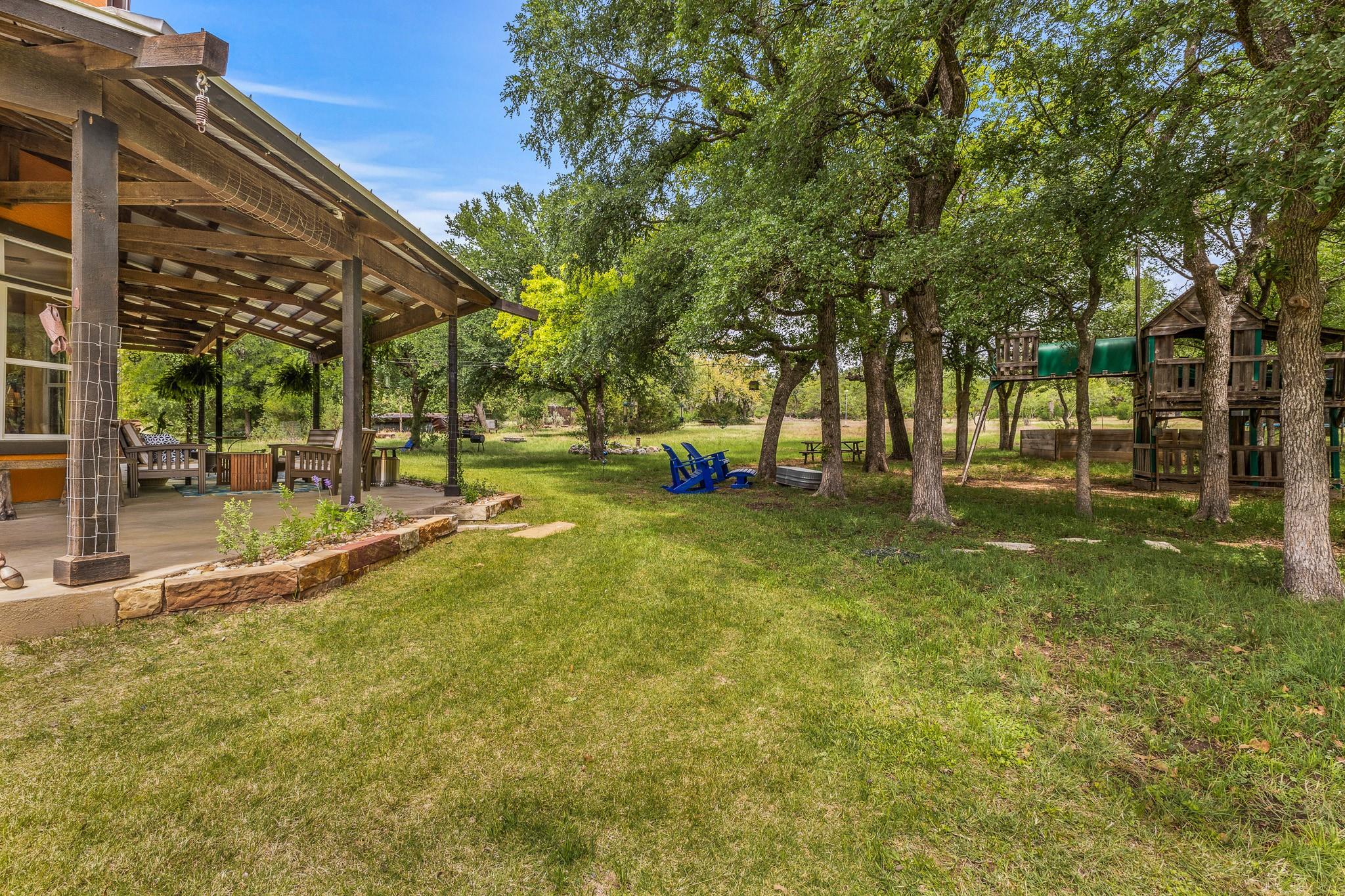 23802 Oscar Rd, Spicewood, TX 78669