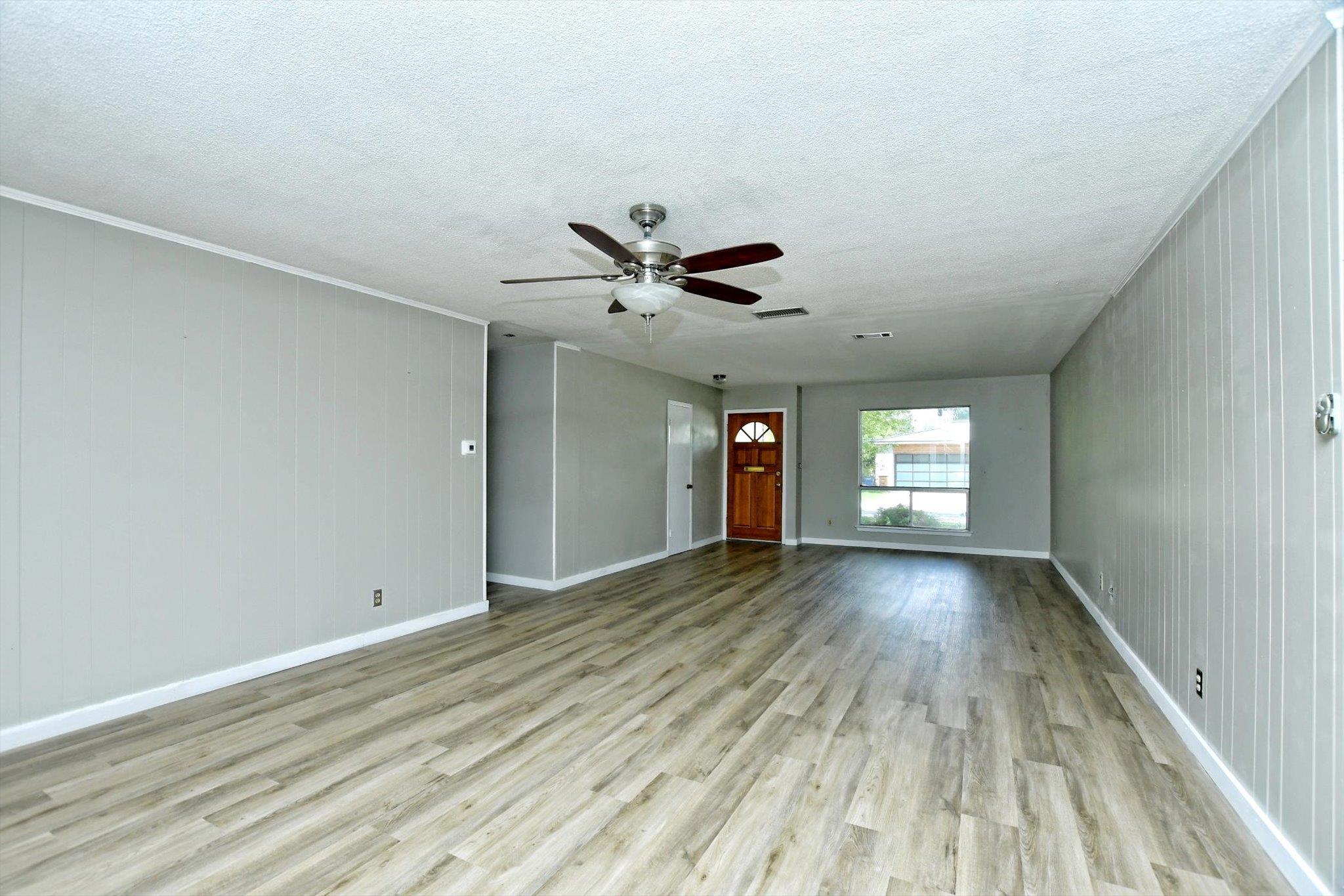 7509 Daugherty St, Austin, TX 78757