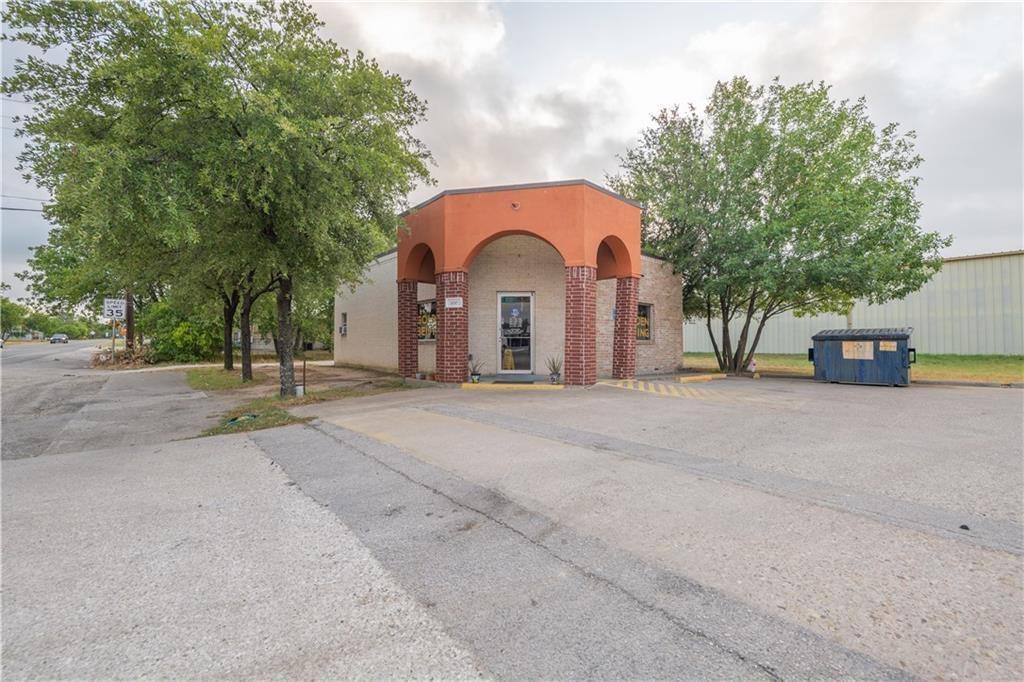 100 E Parsons St, Manor, TX 78653