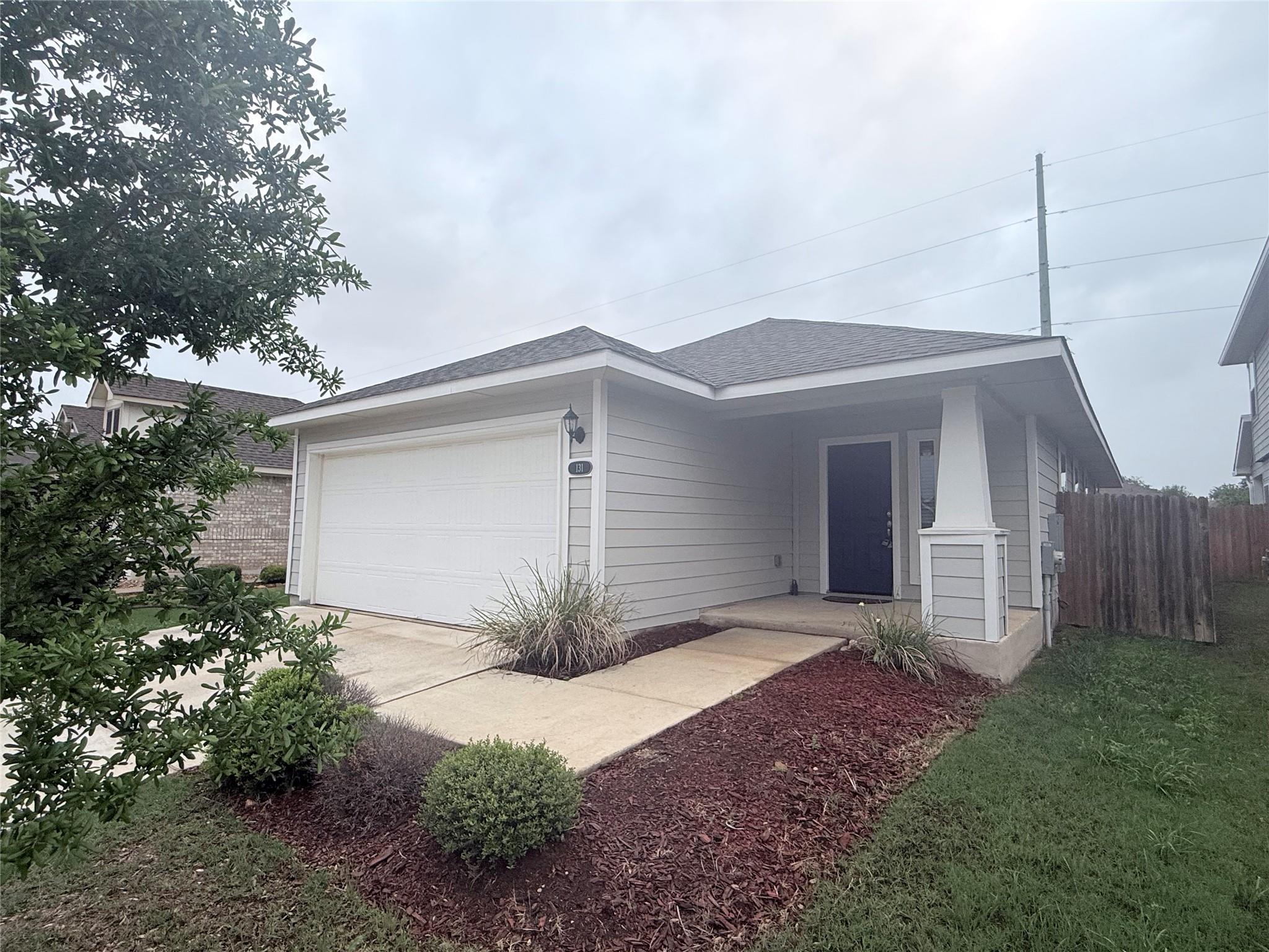 131 Trailstone Dr, Bastrop, TX 78602