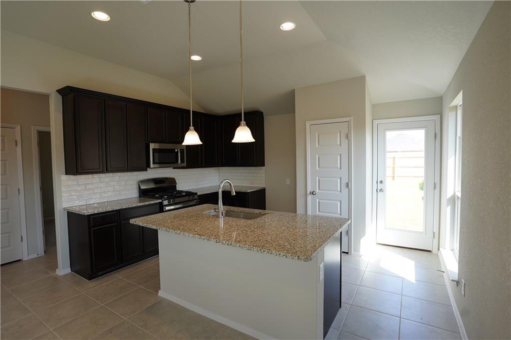 131 Trailstone Dr, Bastrop, TX 78602