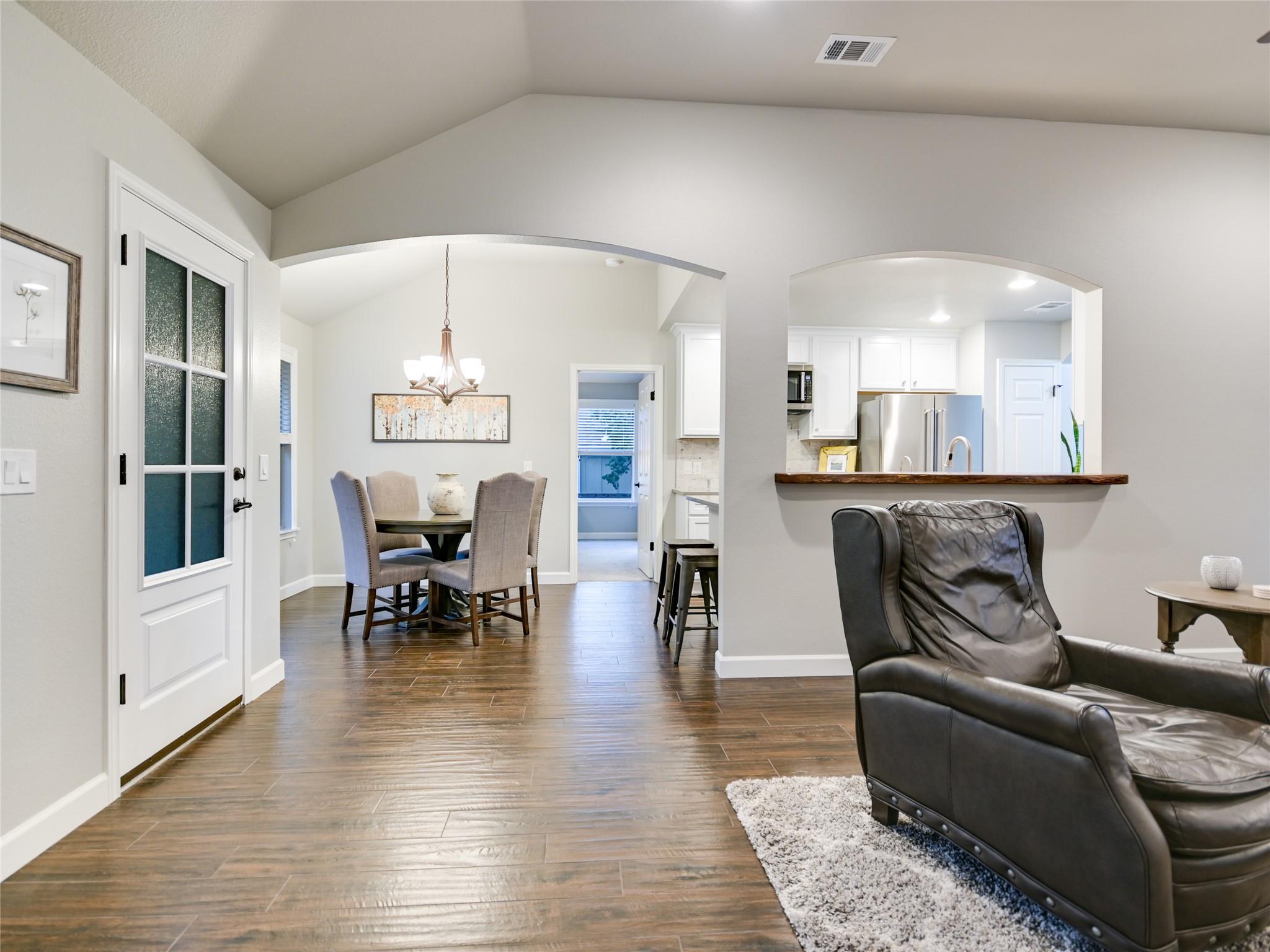 5 Sunset Cir, Wimberley, TX 78676