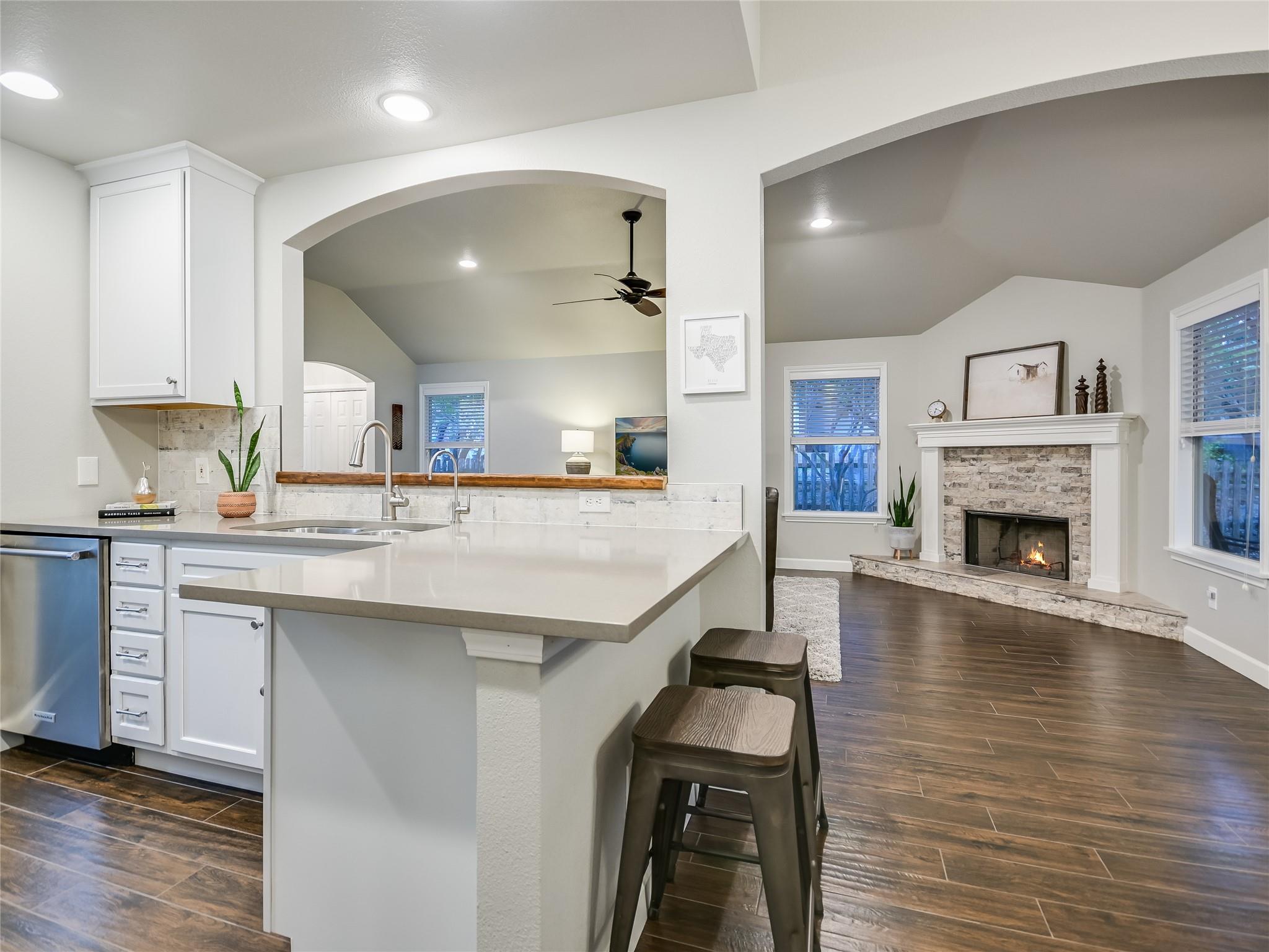 5 Sunset Cir, Wimberley, TX 78676